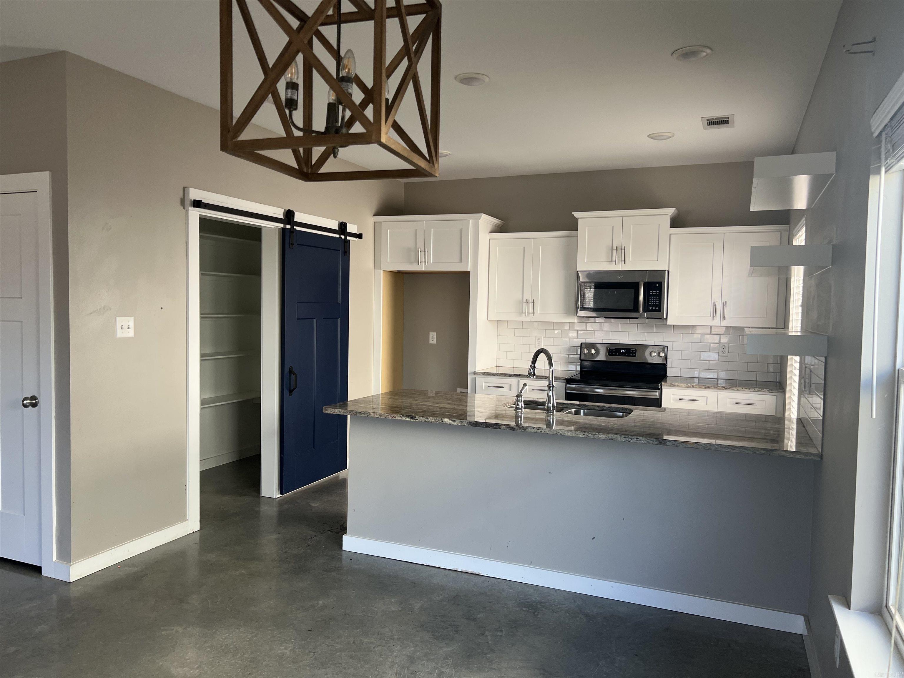 Original Town of Benton - Residential Lease