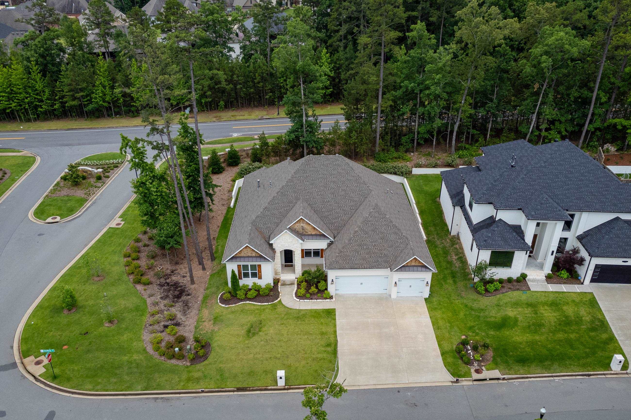 CHENAL VALLEY "ENSBURY PLACE" - Residential