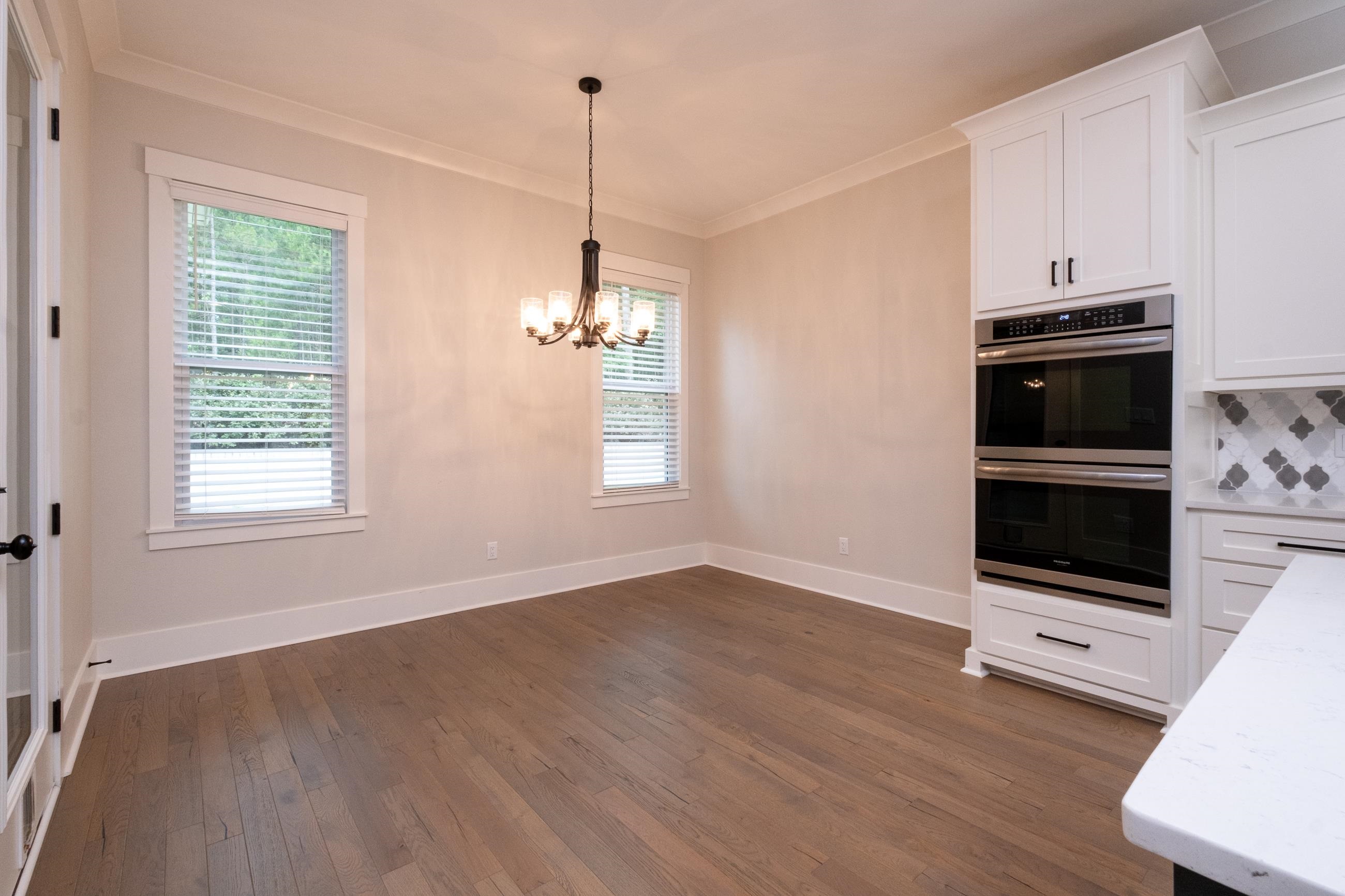 CHENAL VALLEY "ENSBURY PLACE" - Residential