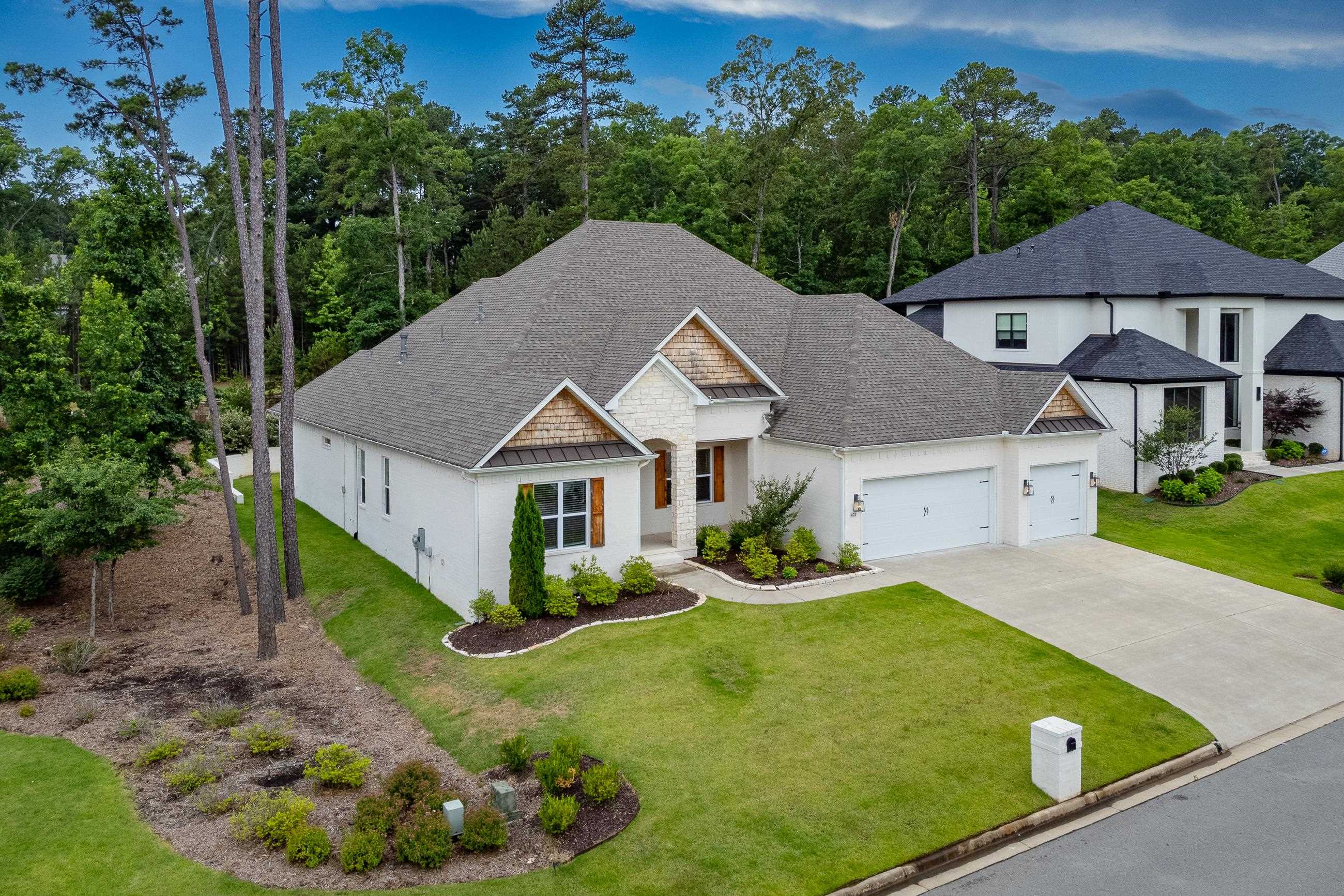 CHENAL VALLEY "ENSBURY PLACE" - Residential