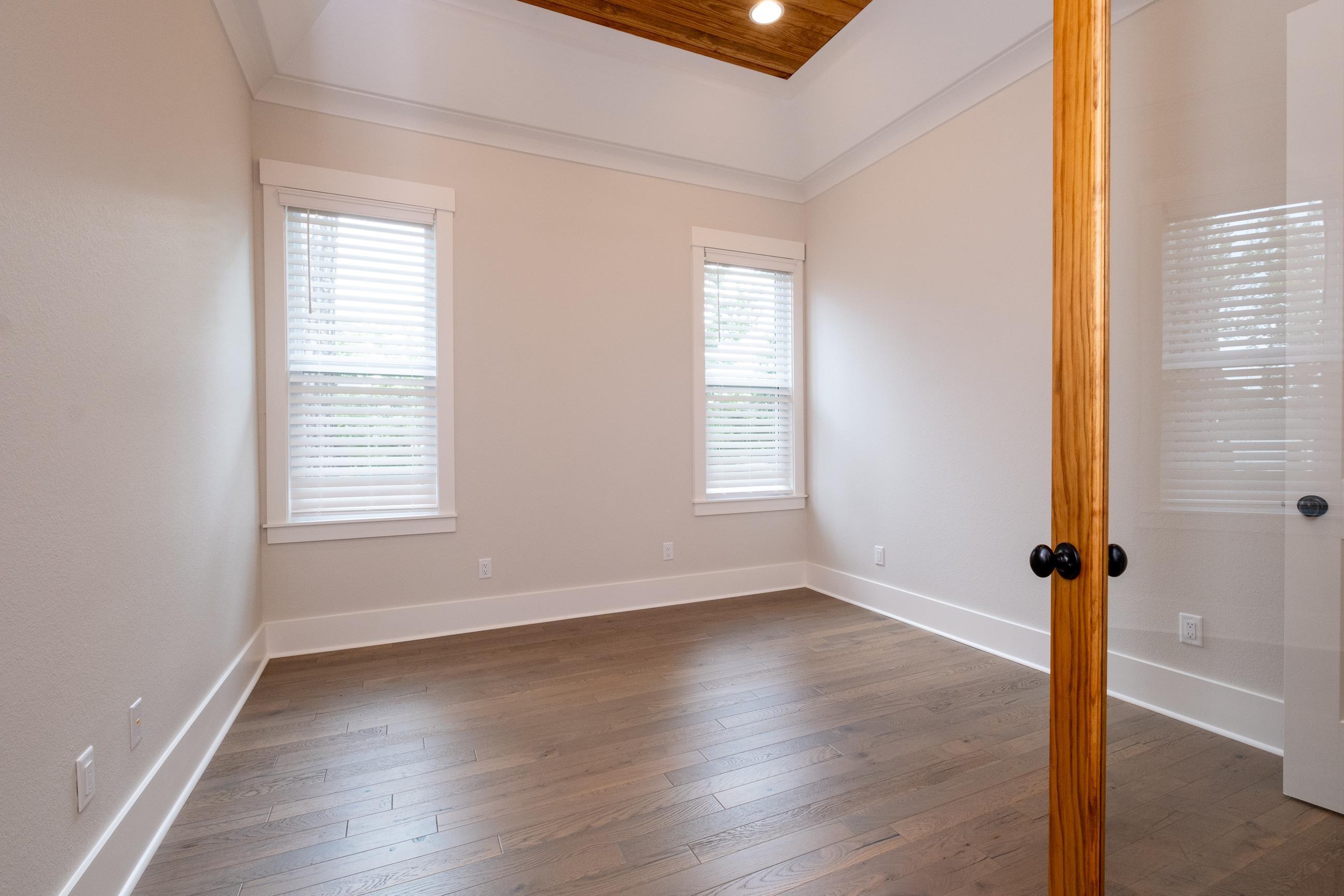 CHENAL VALLEY "ENSBURY PLACE" - Residential