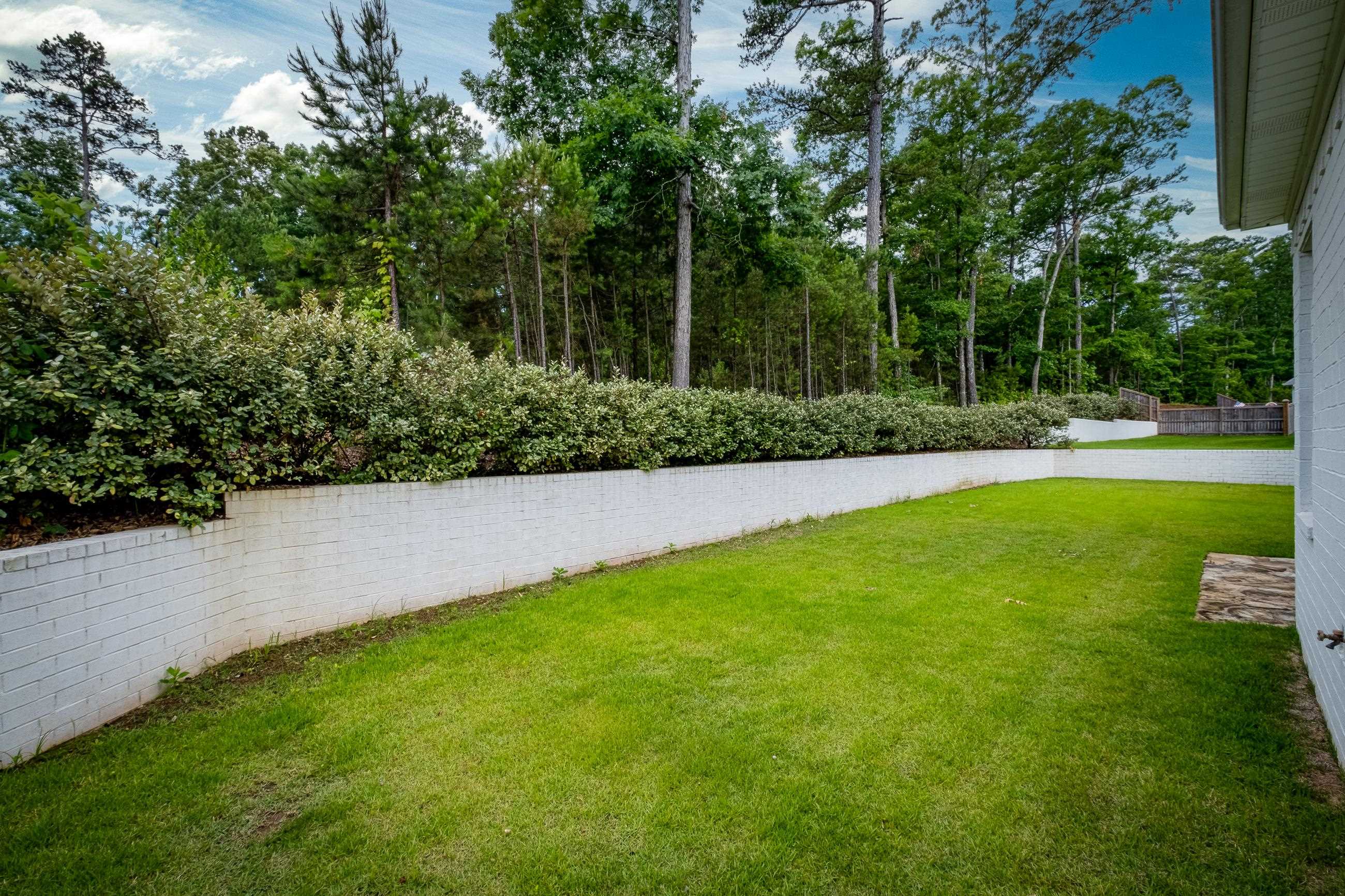 CHENAL VALLEY "ENSBURY PLACE" - Residential