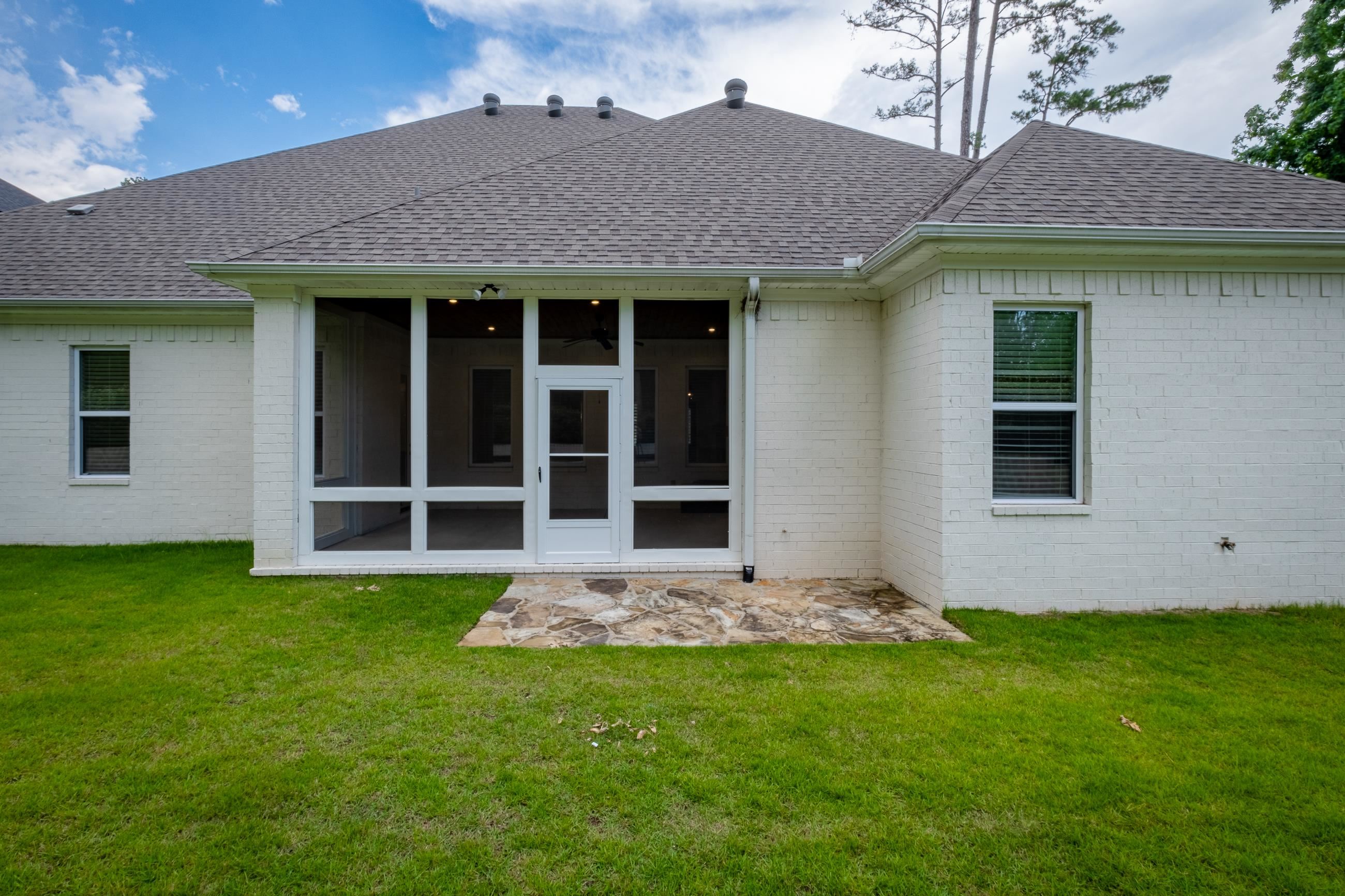 CHENAL VALLEY "ENSBURY PLACE" - Residential
