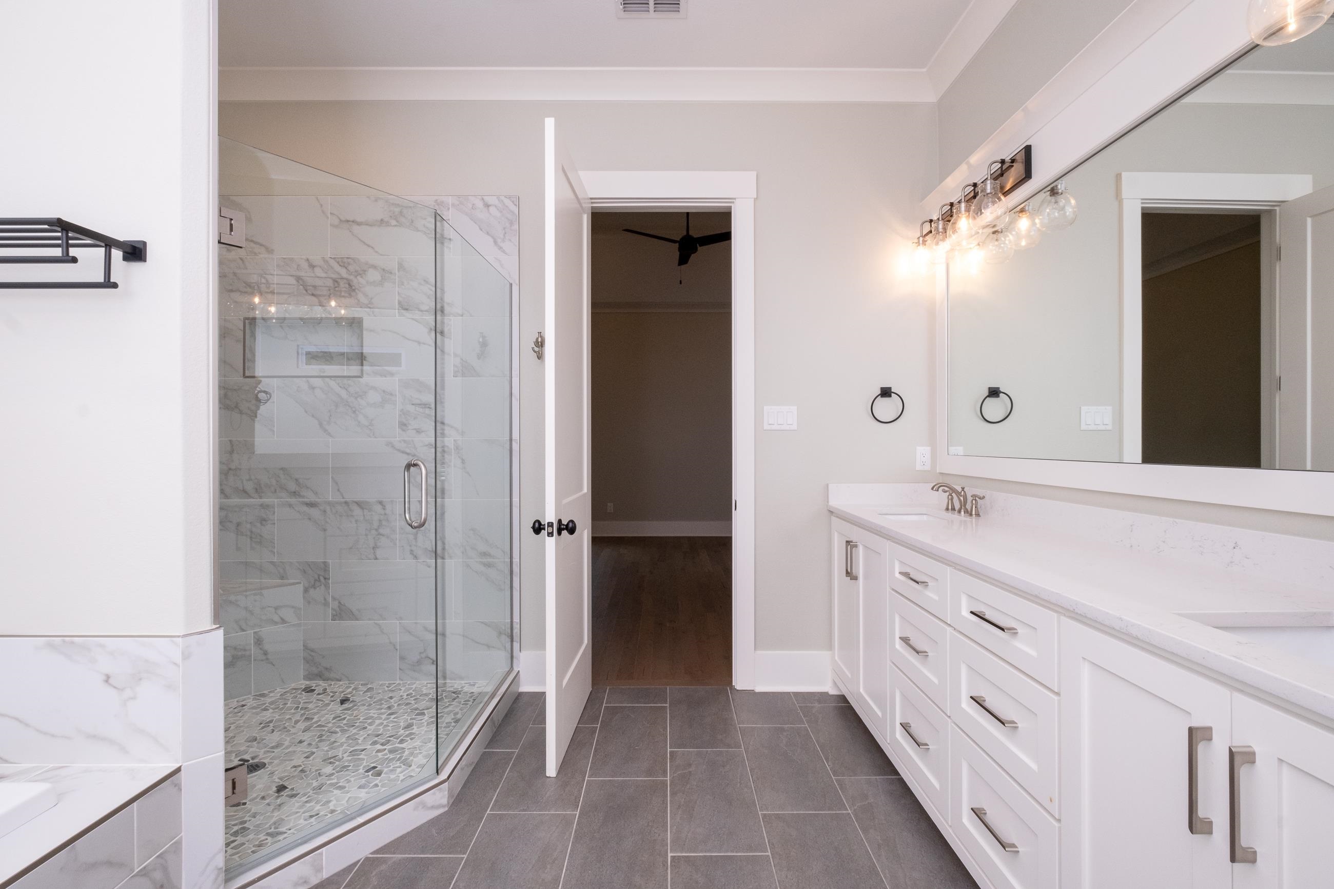 CHENAL VALLEY "ENSBURY PLACE" - Residential