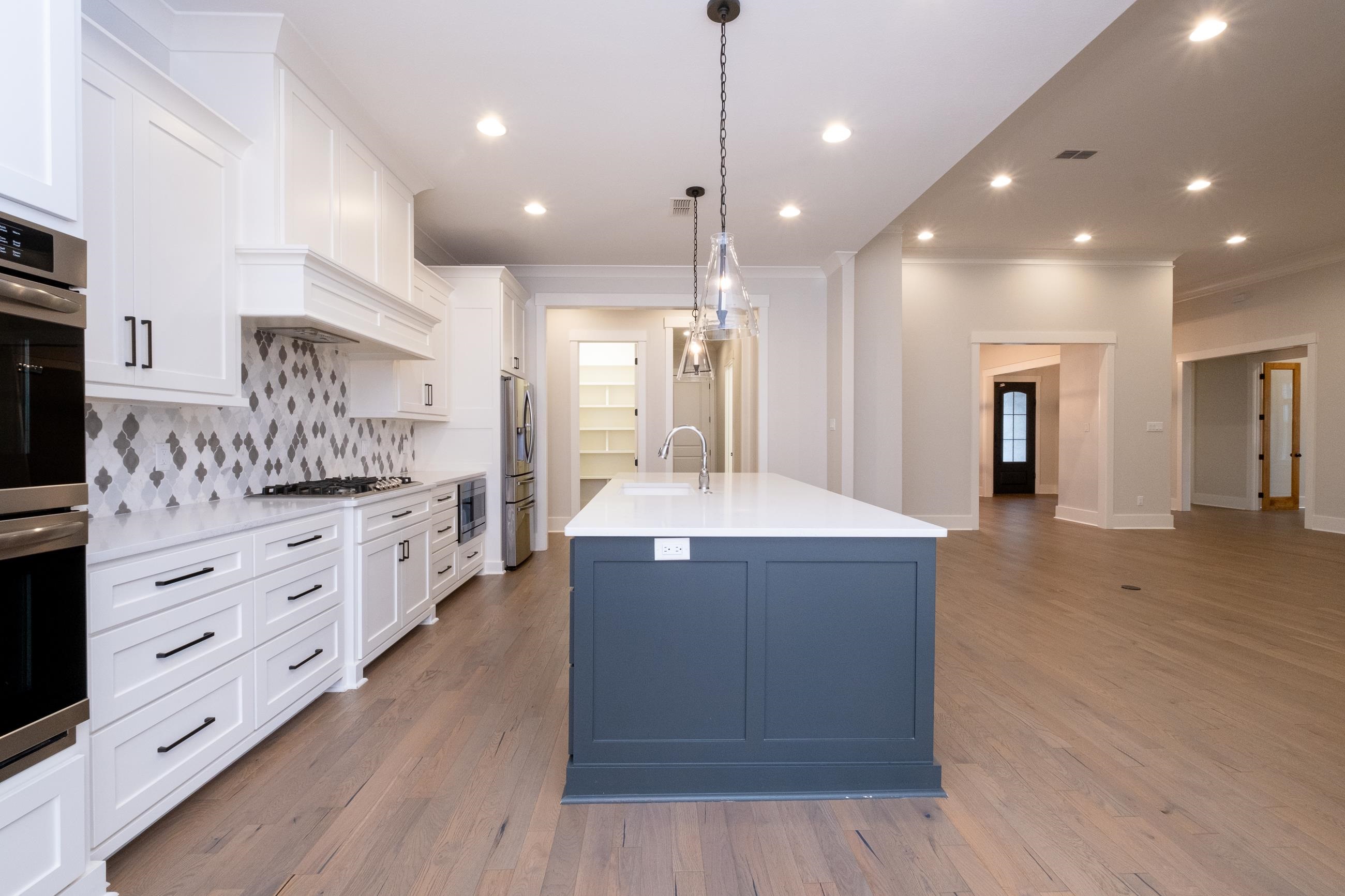 CHENAL VALLEY "ENSBURY PLACE" - Residential
