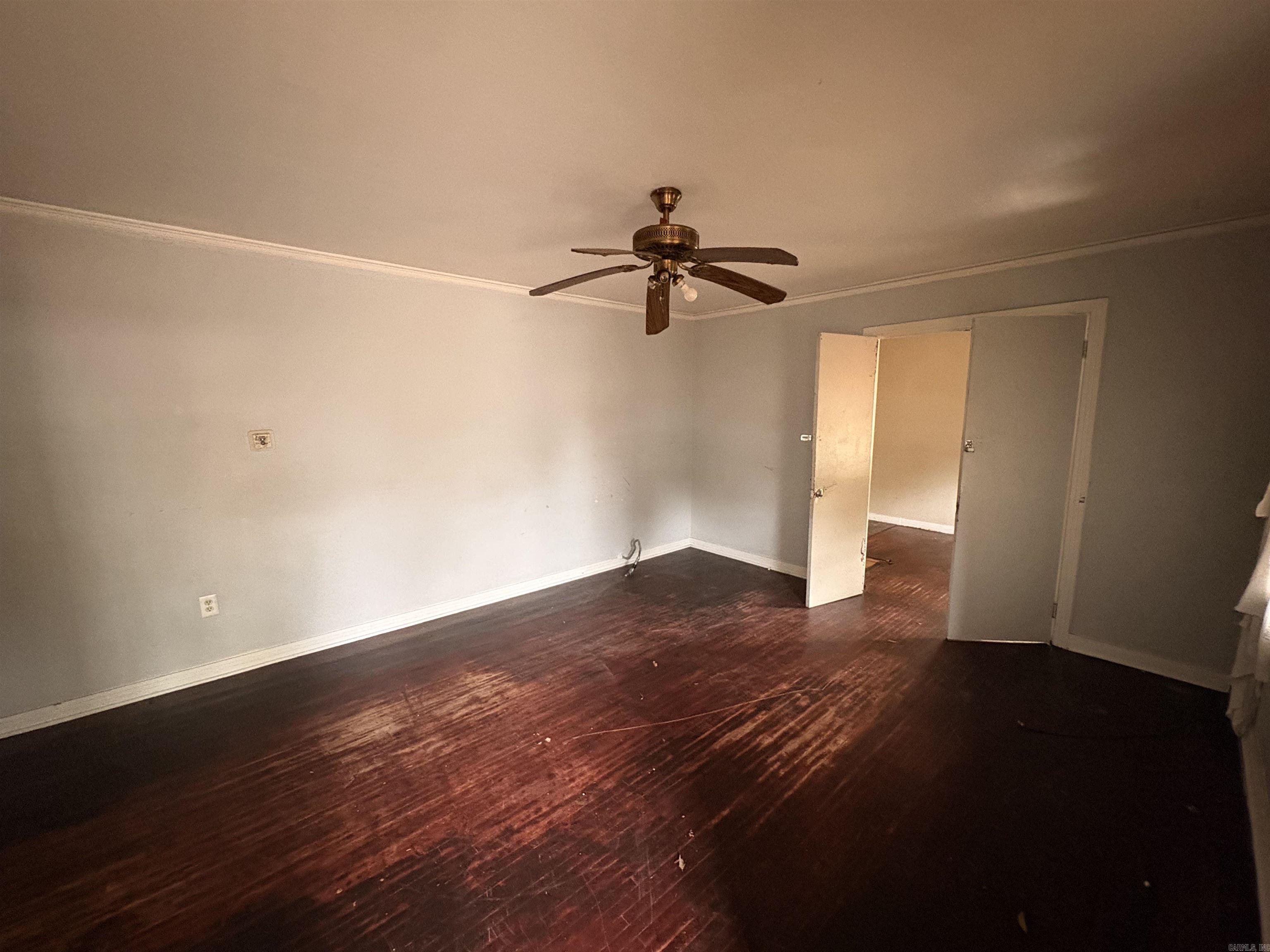 BARROW JOHN - Residential