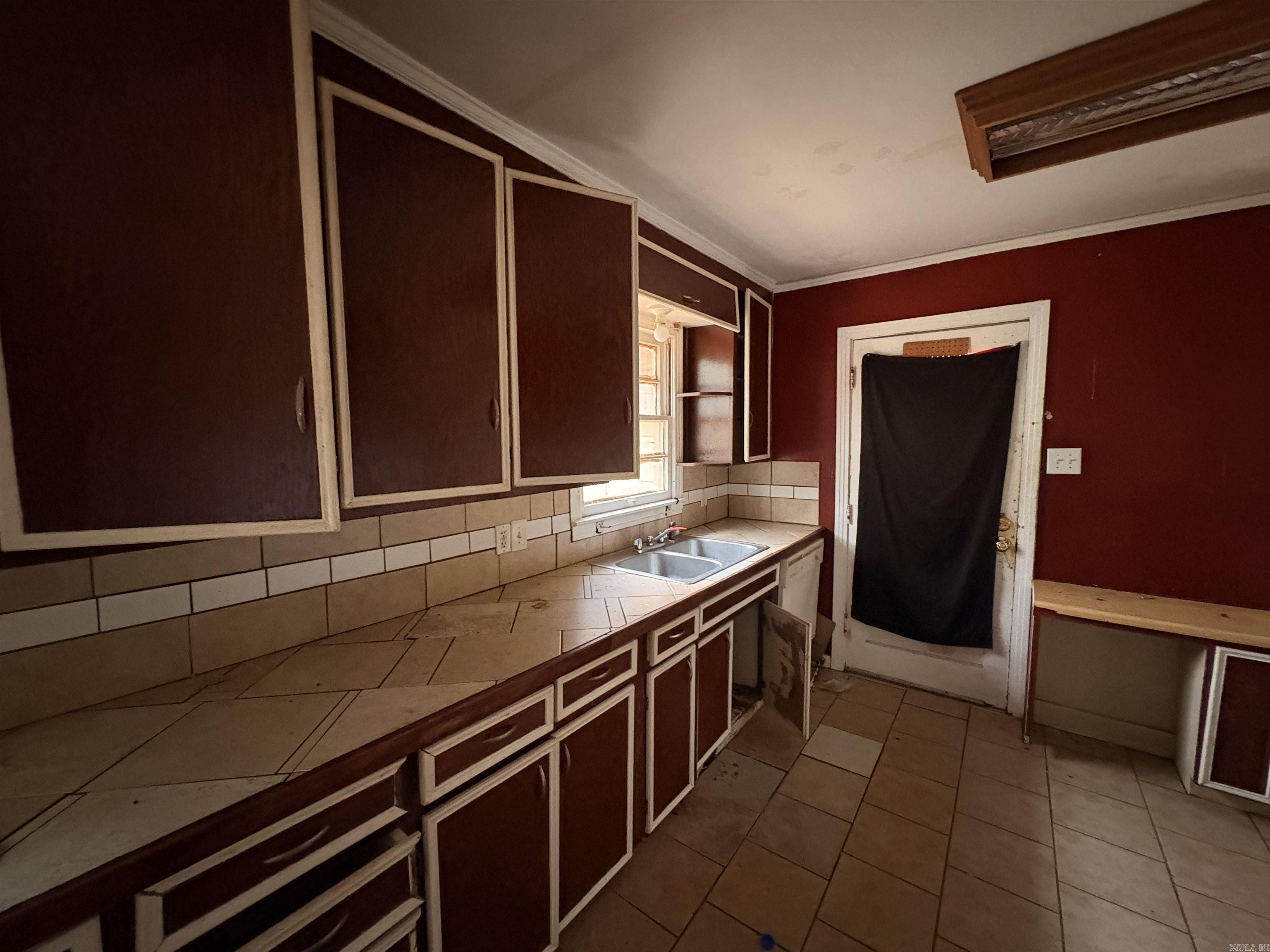 BARROW JOHN - Residential