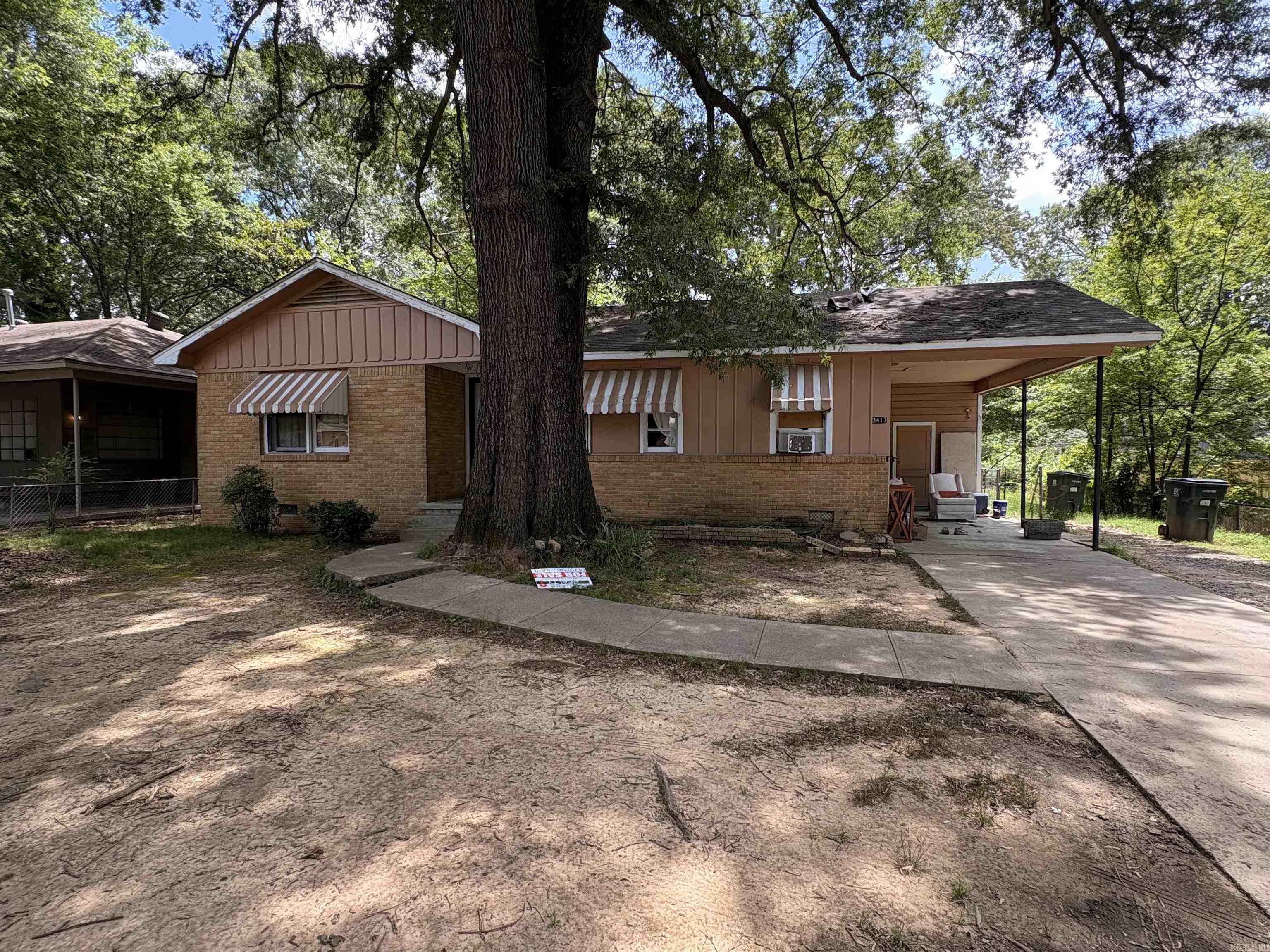 BARROW JOHN - Residential