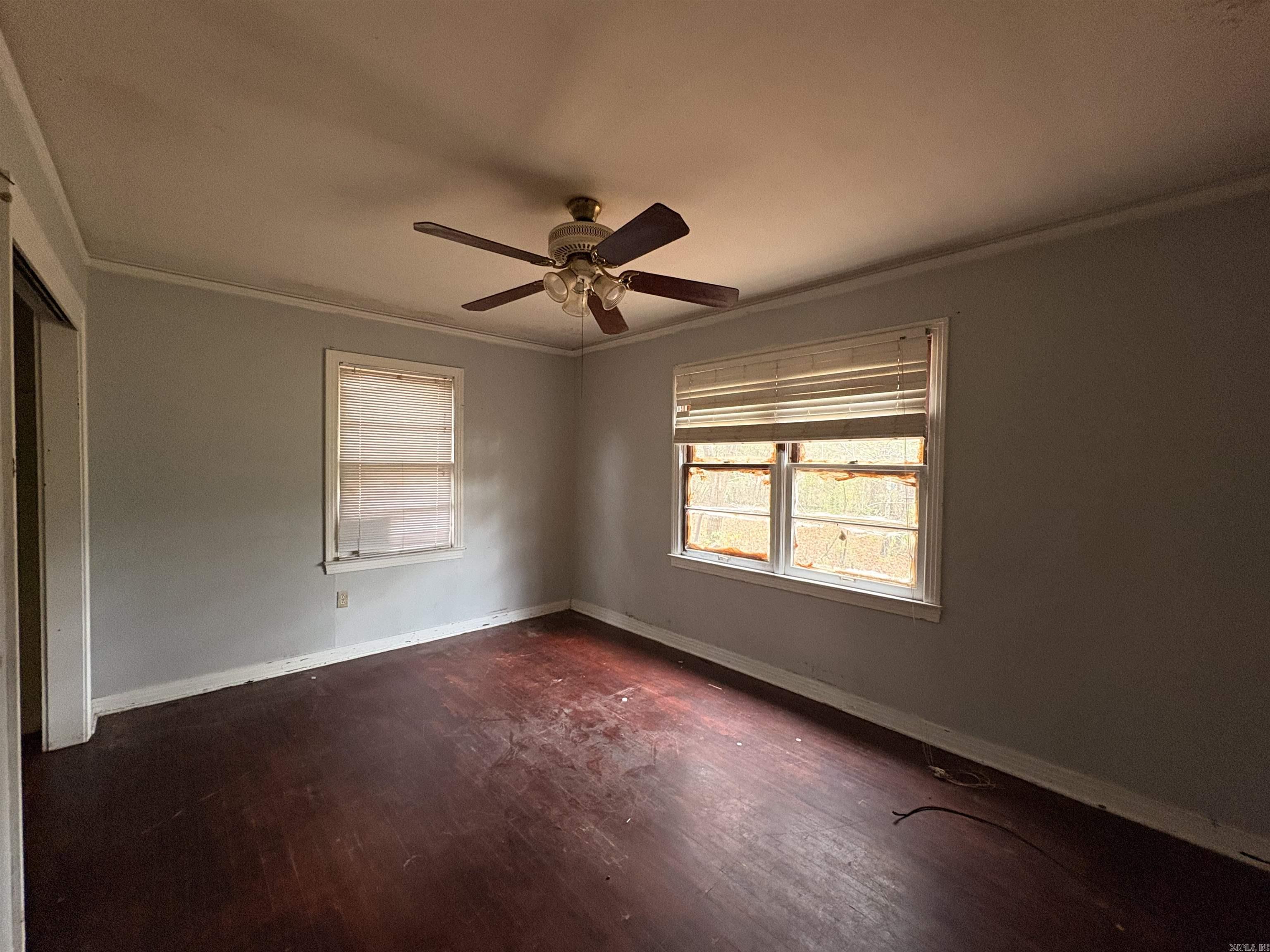 BARROW JOHN - Residential