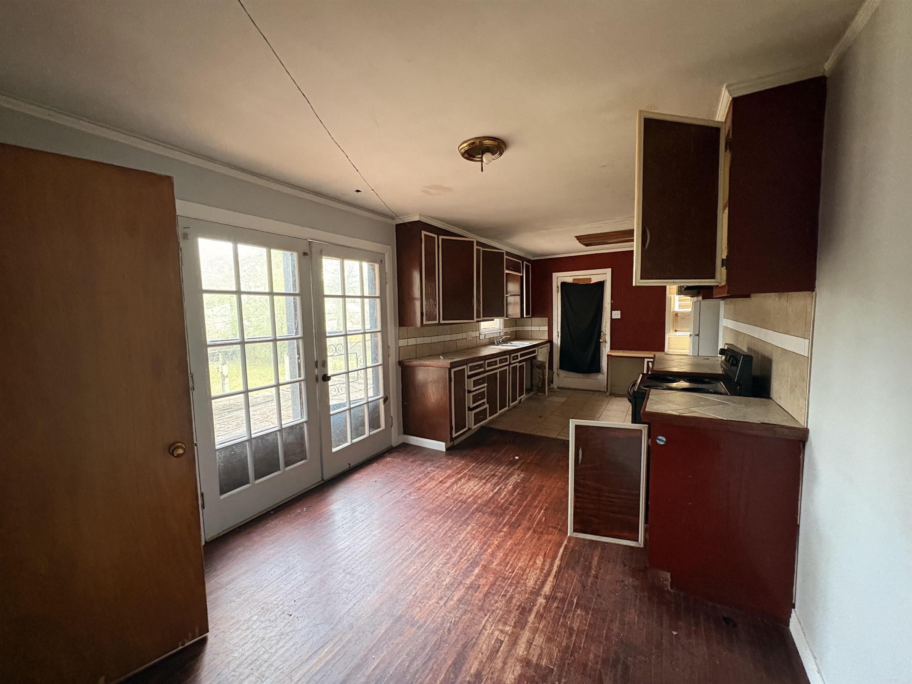 BARROW JOHN - Residential