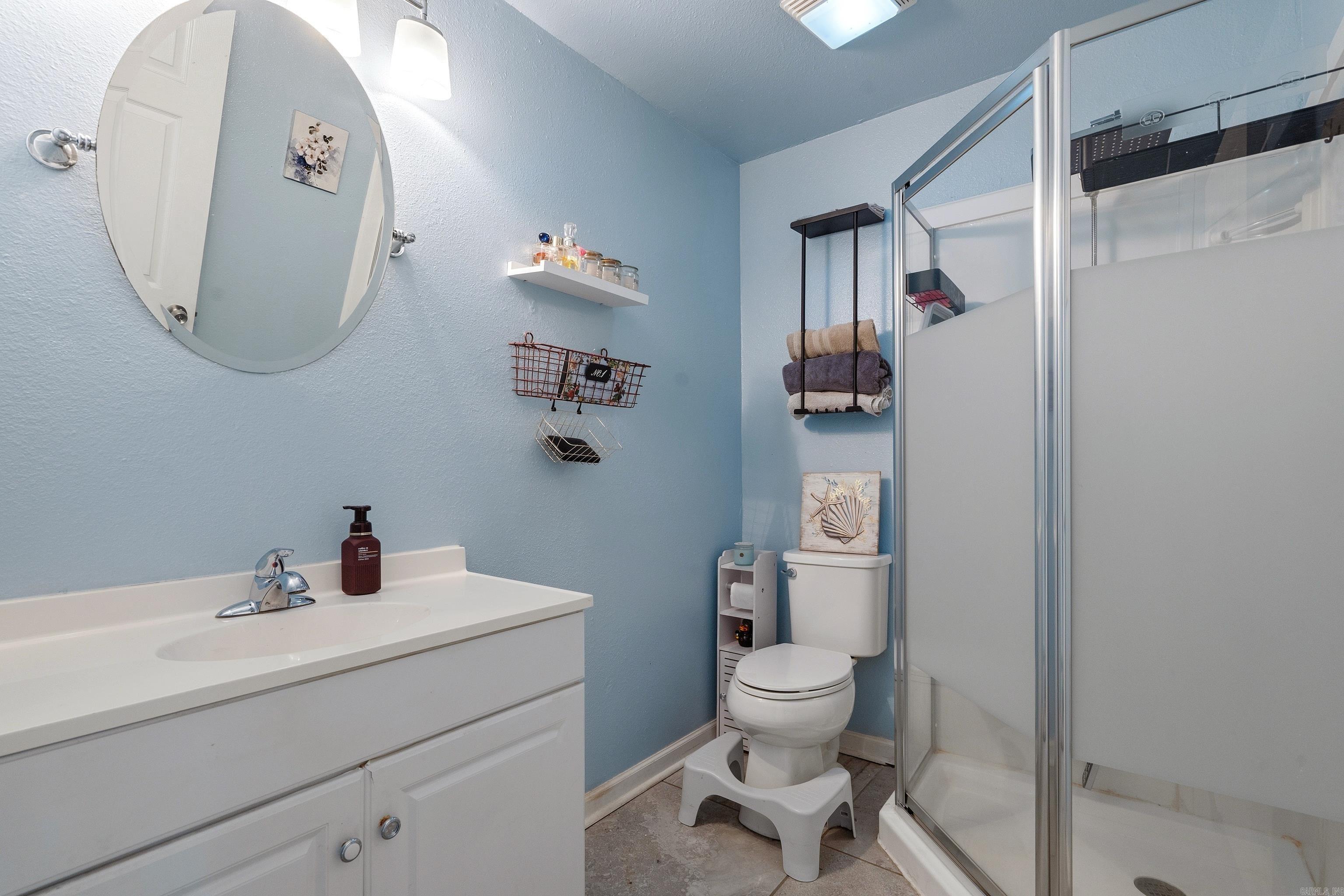 UNPLATTED ACREAGE - Residential