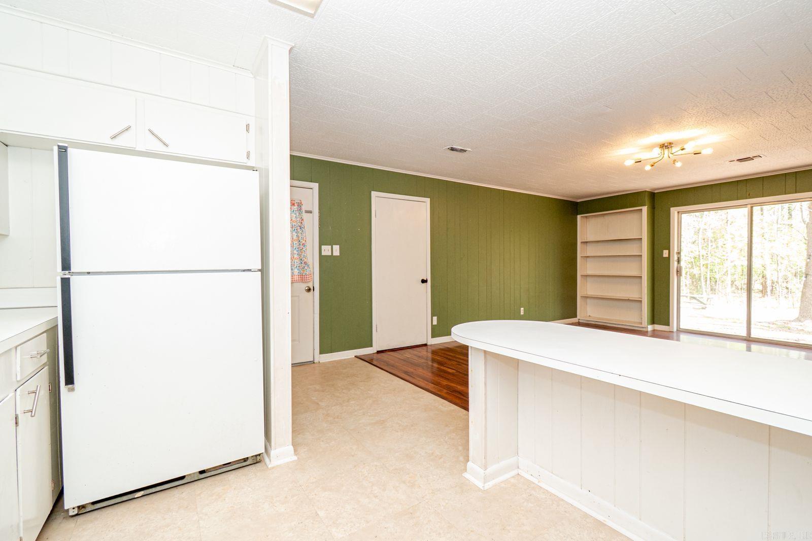 MACMILLAN - Residential