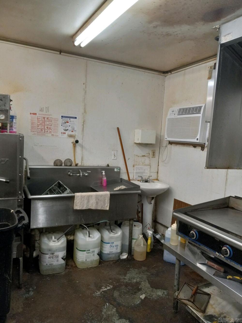 Phillips - Commercial Sale