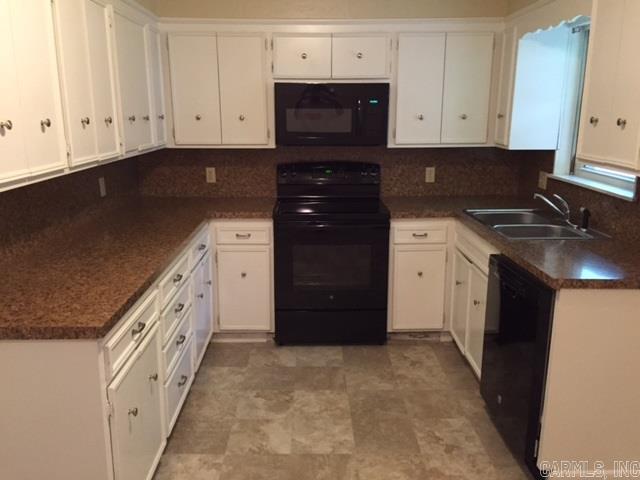 BROADMOOR ADDN - Residential