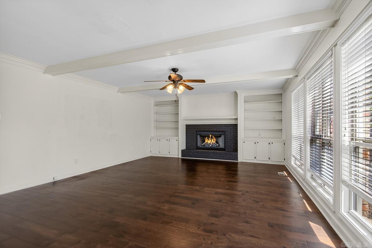 MAUMELLE CLUB MANOR TO CRYSTAL - Residential