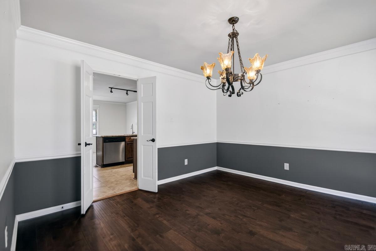 MAUMELLE CLUB MANOR TO CRYSTAL - Residential