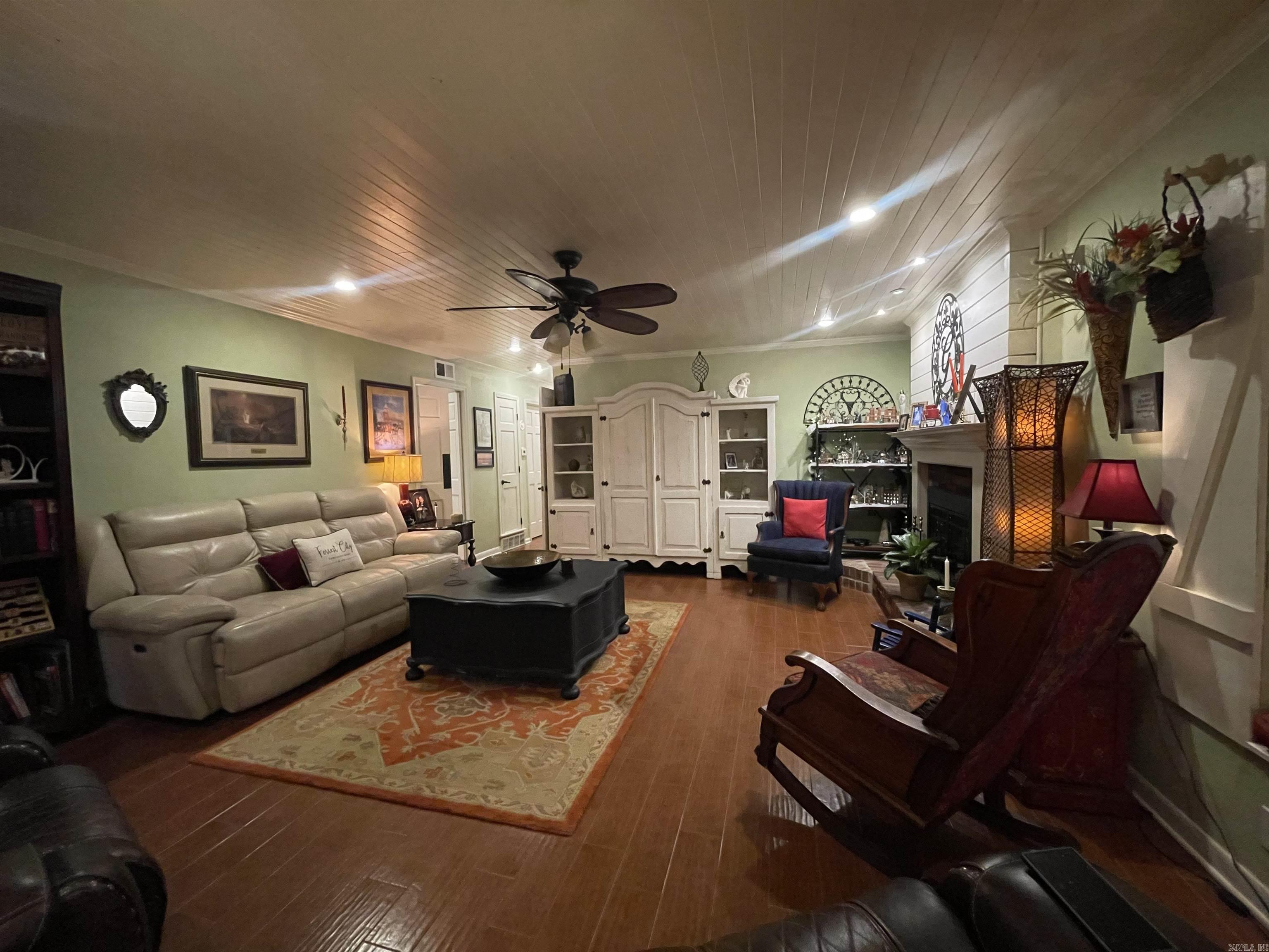 WASHINGTON HEIGHTS - Residential