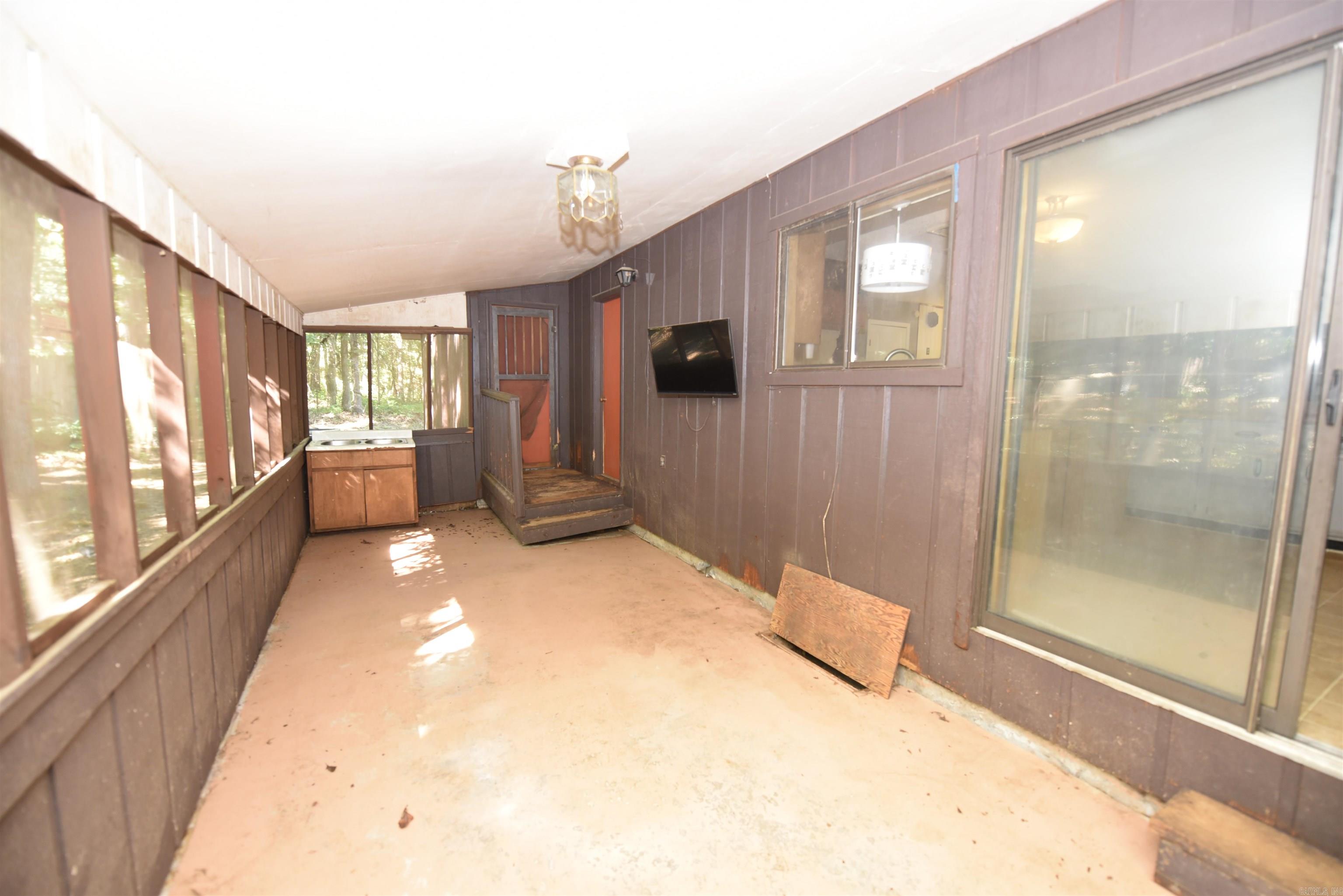 Lake View - Residential