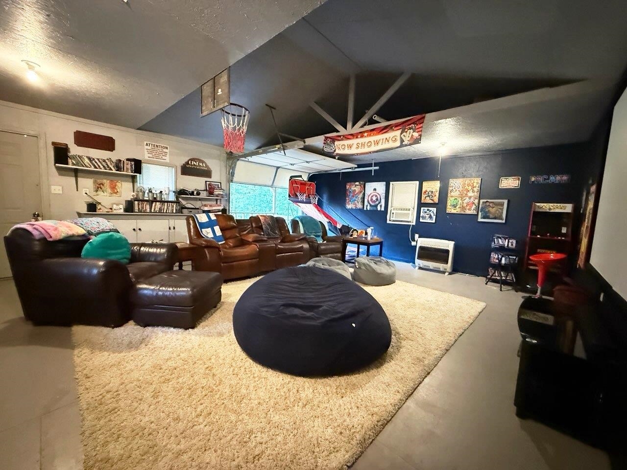 Rollimg Hills - Residential