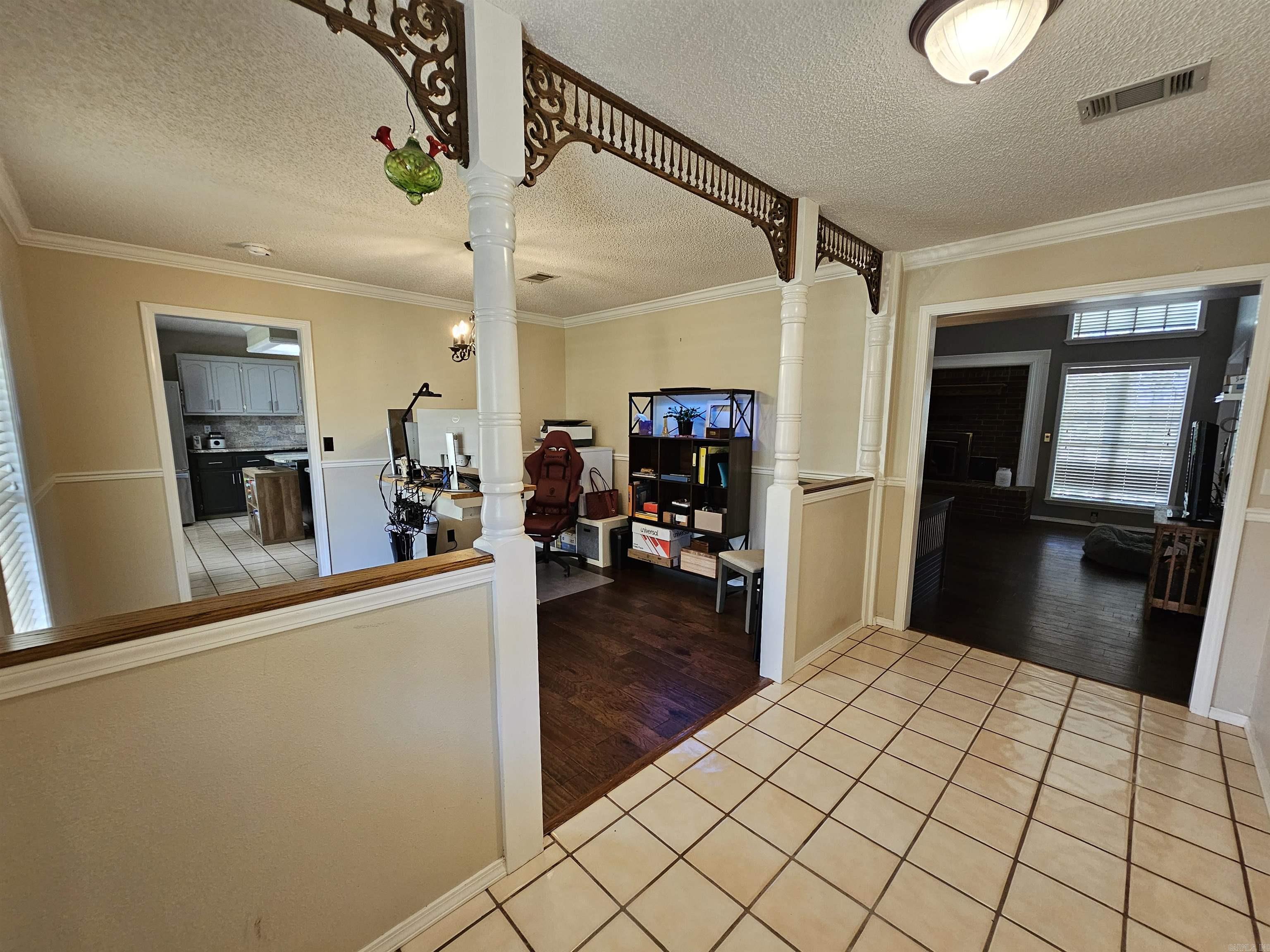 VALHOLA - Residential