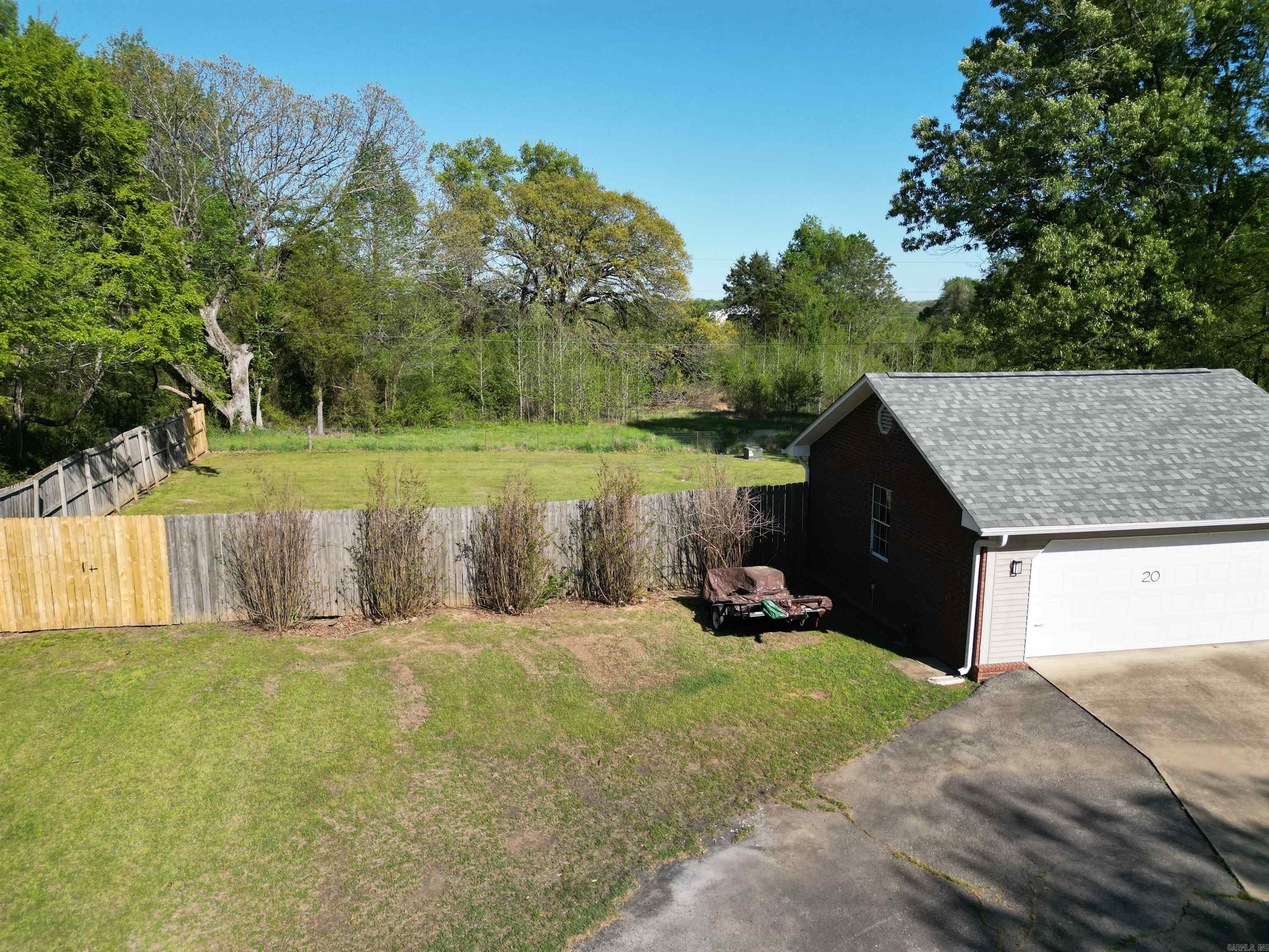 VALHOLA - Residential