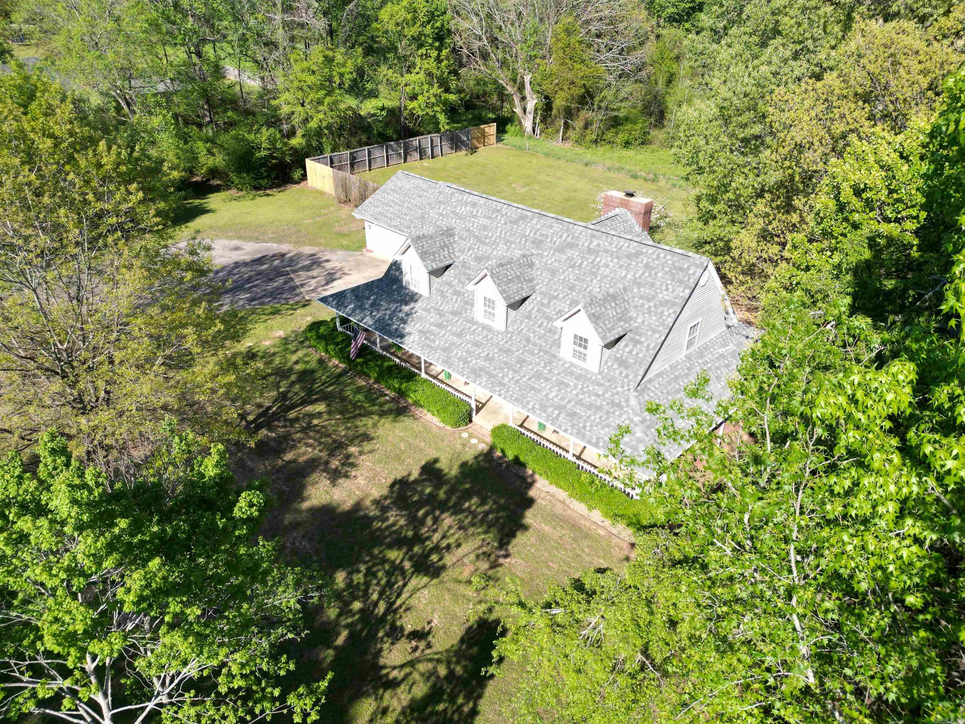 VALHOLA - Residential