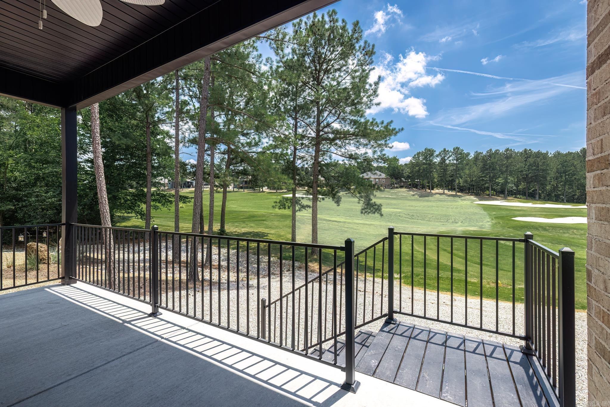 ALTA VISTA - Residential