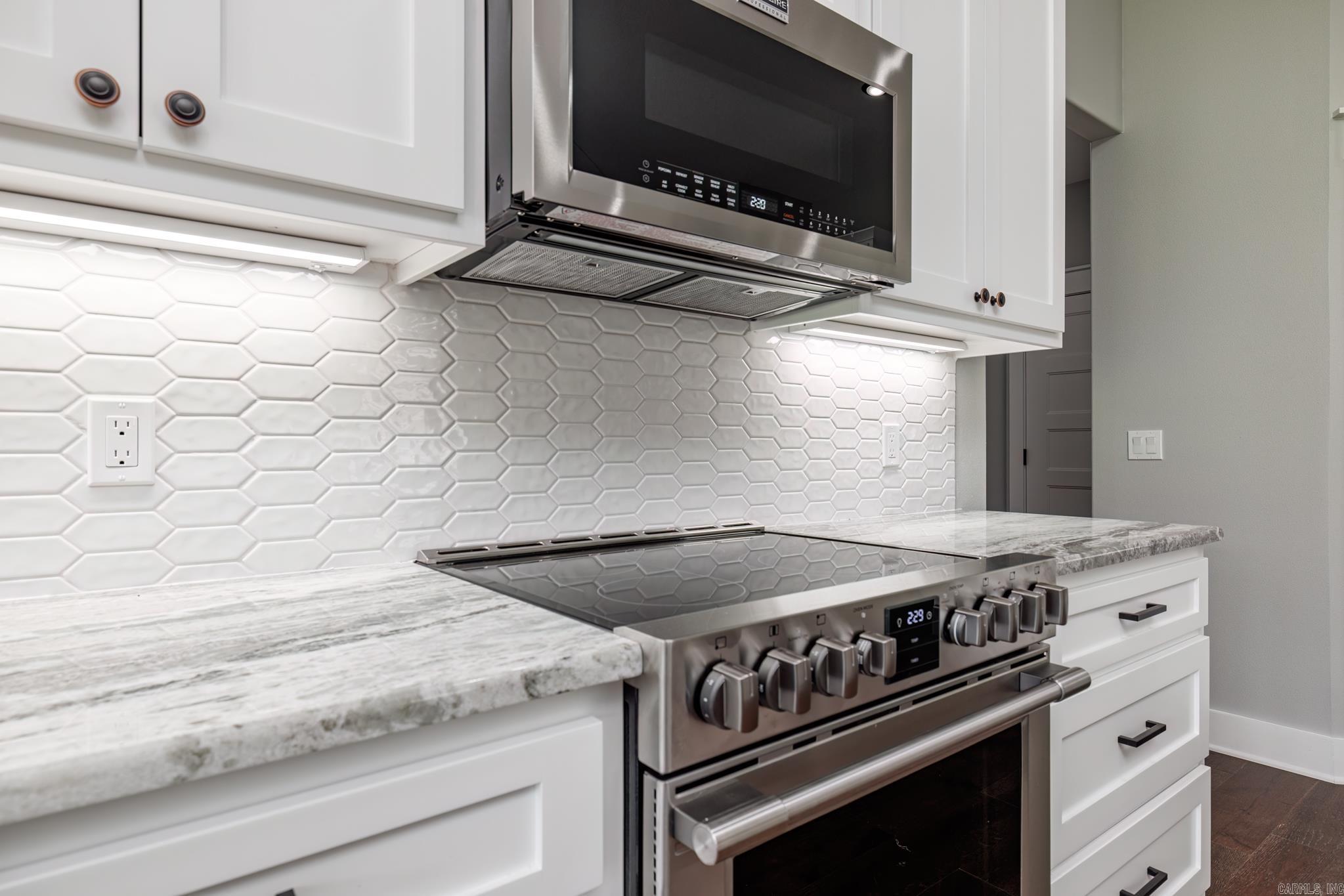 ALTA VISTA - Residential