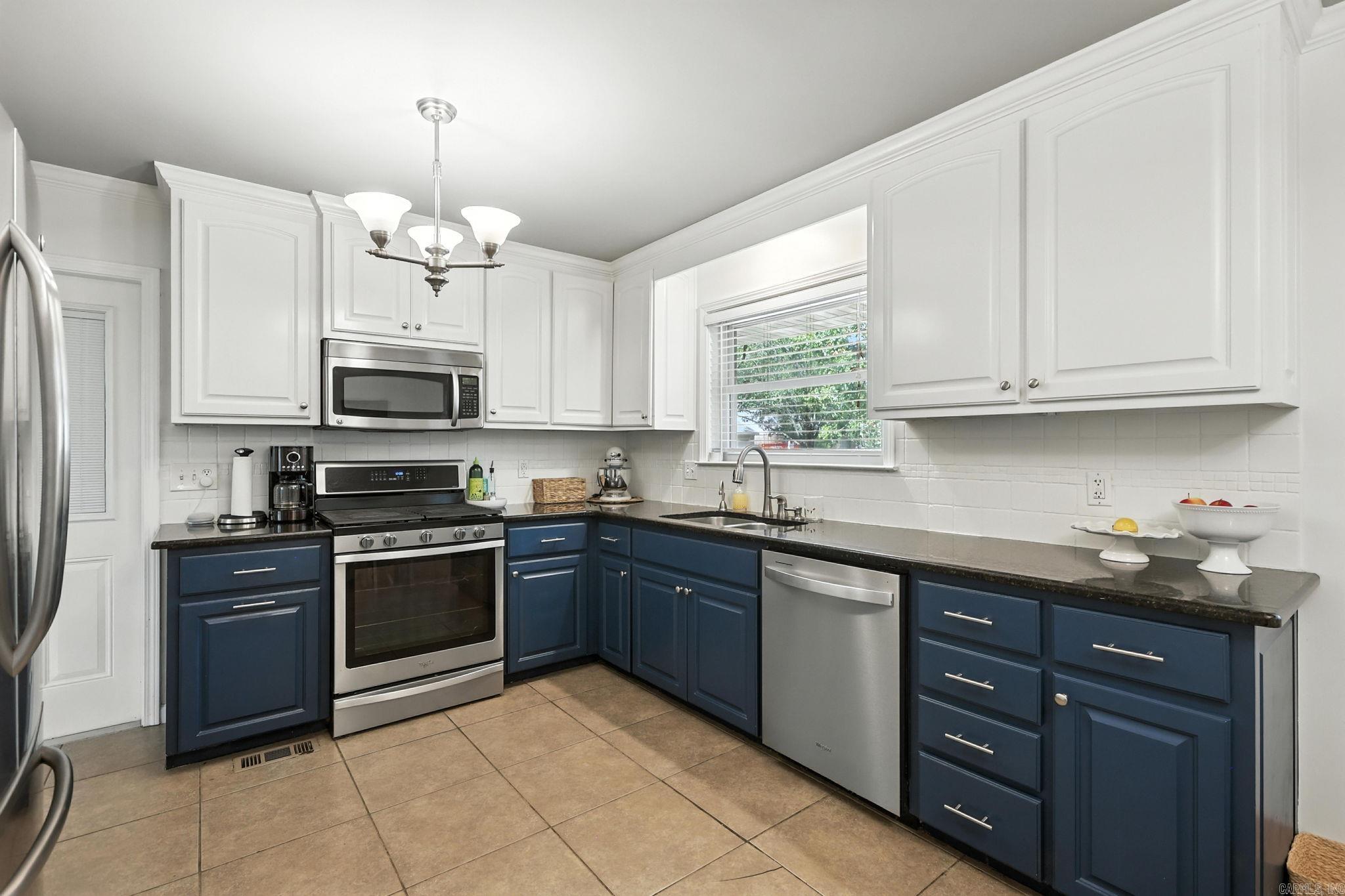 WALTON HEIGHTS - Residential