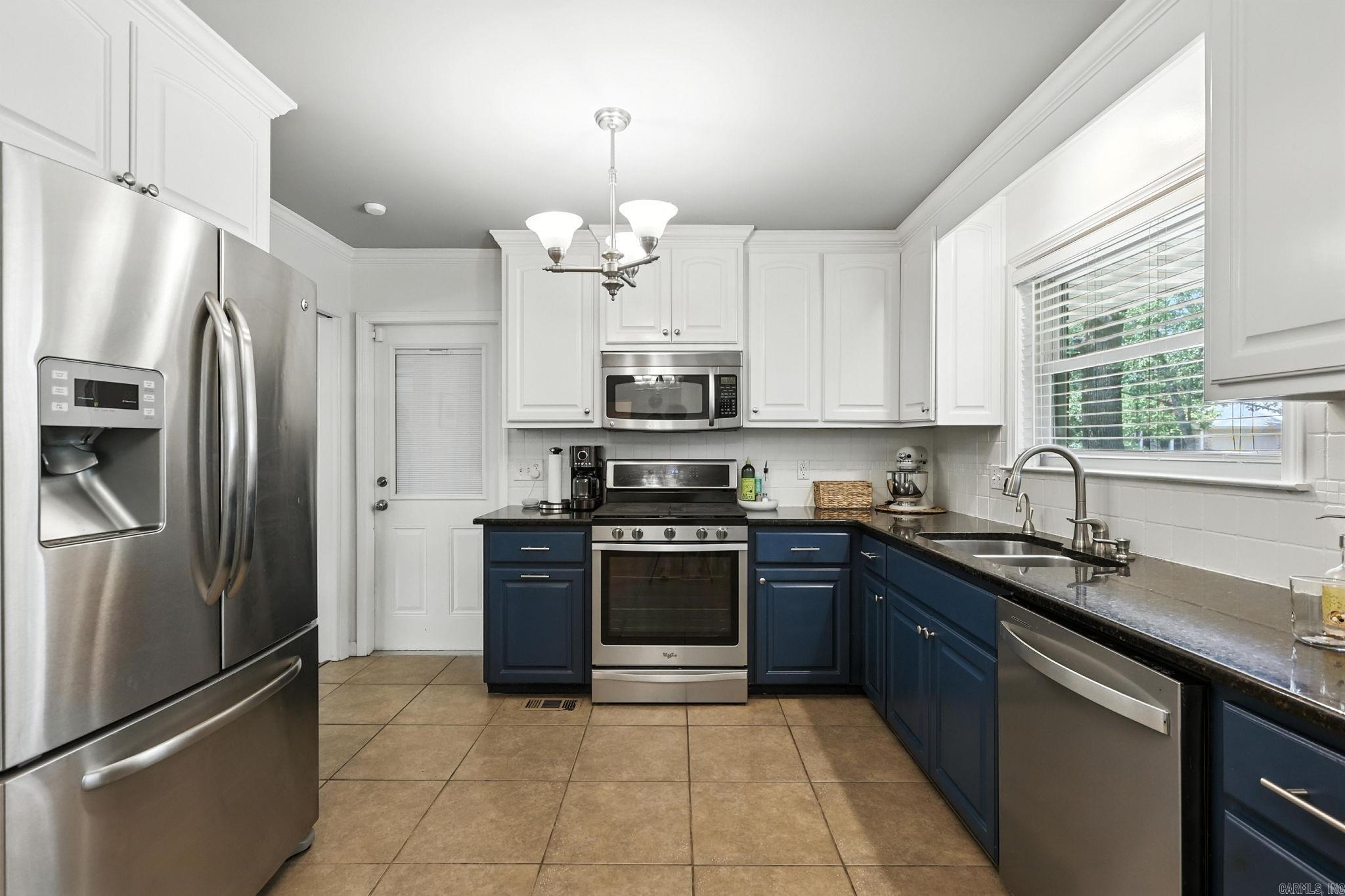 WALTON HEIGHTS - Residential