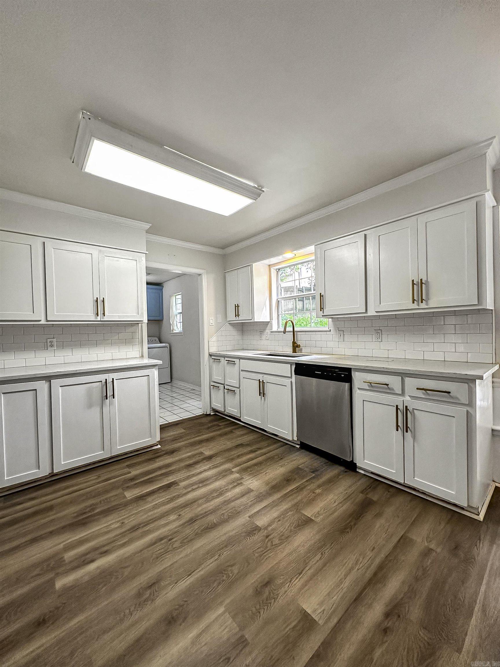 MARLOWE MANOR - Residential
