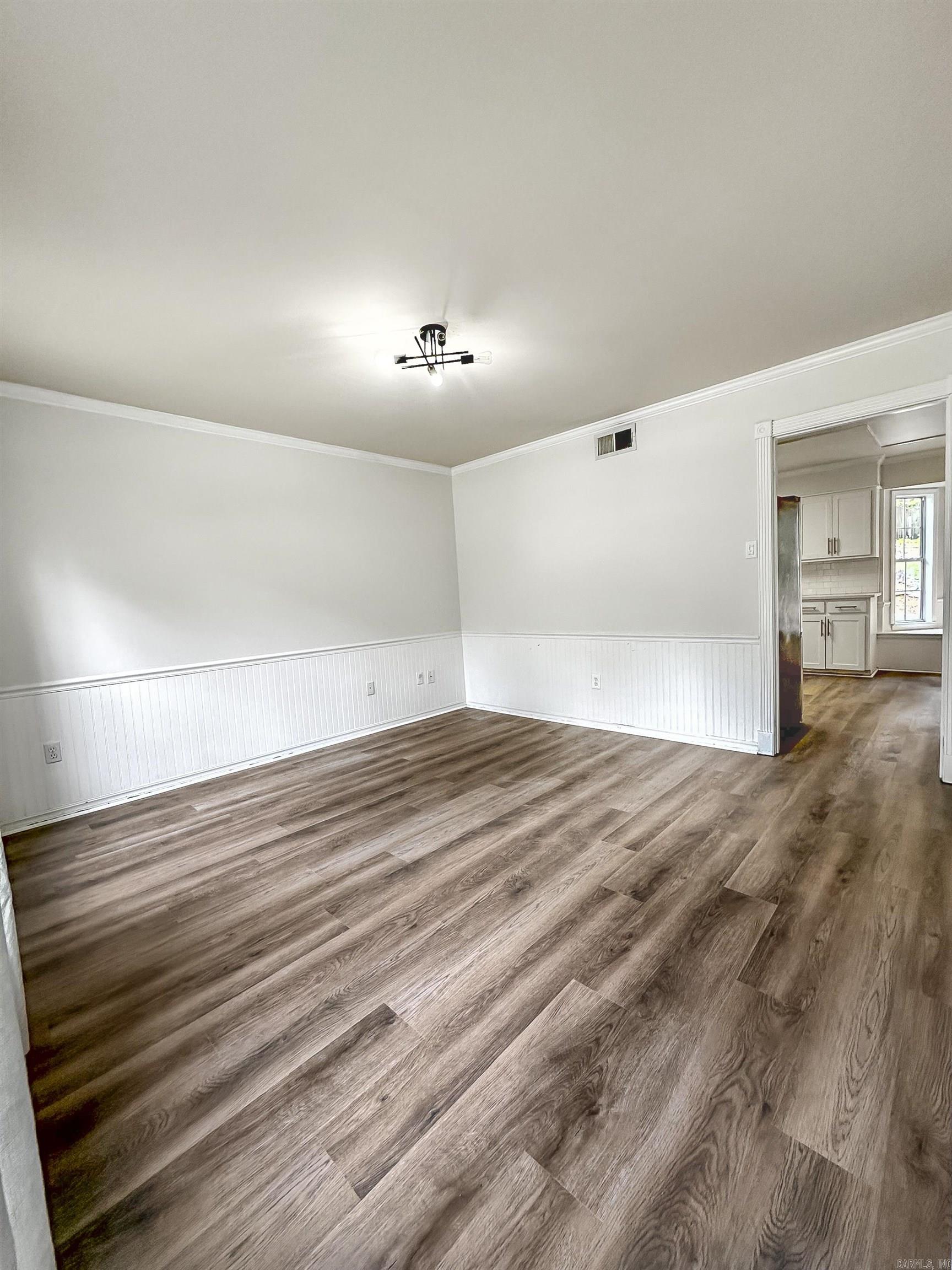 MARLOWE MANOR - Residential
