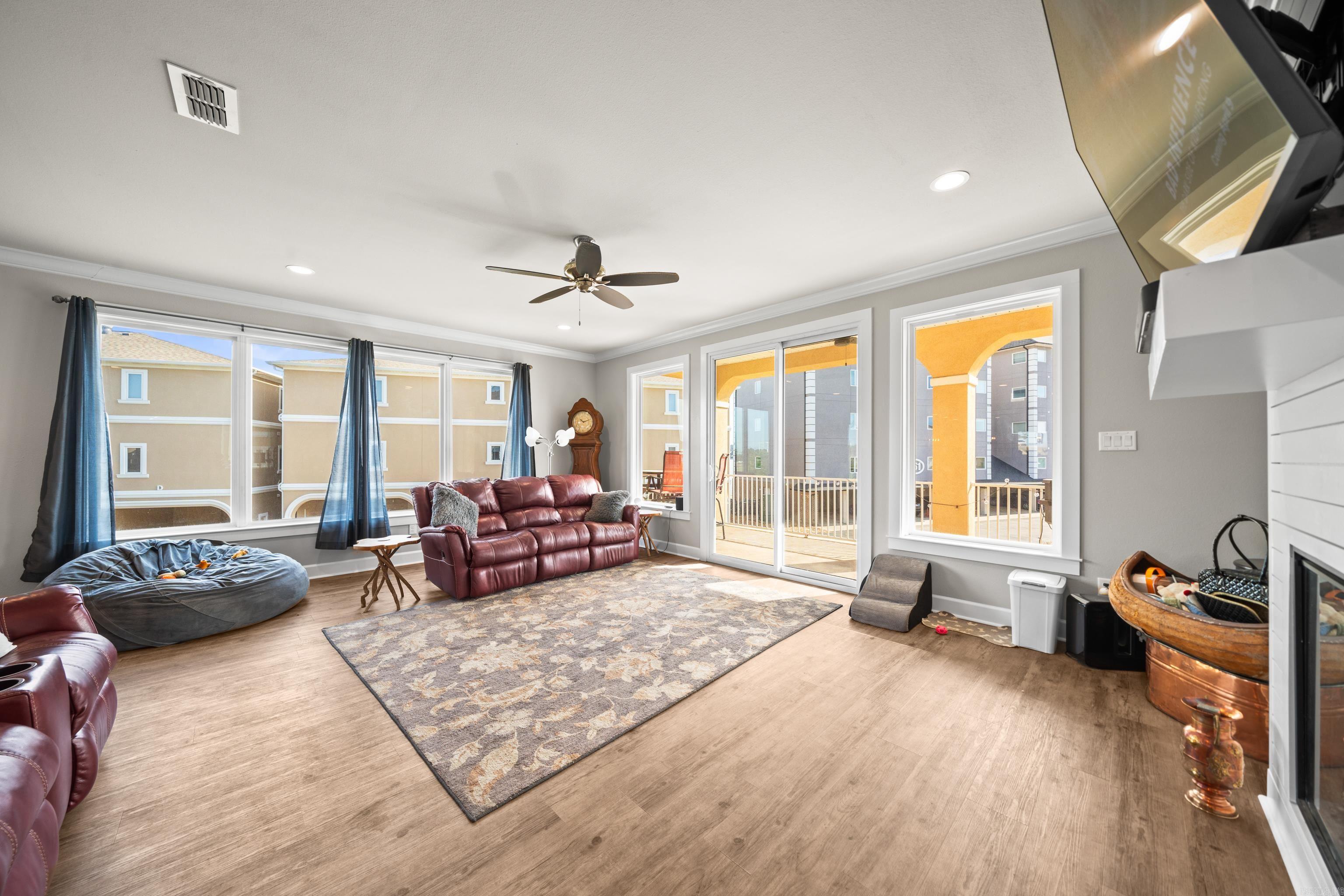 Pointe Villas HPR - Residential