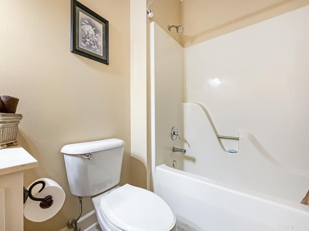 WINDSOR PARK - Residential