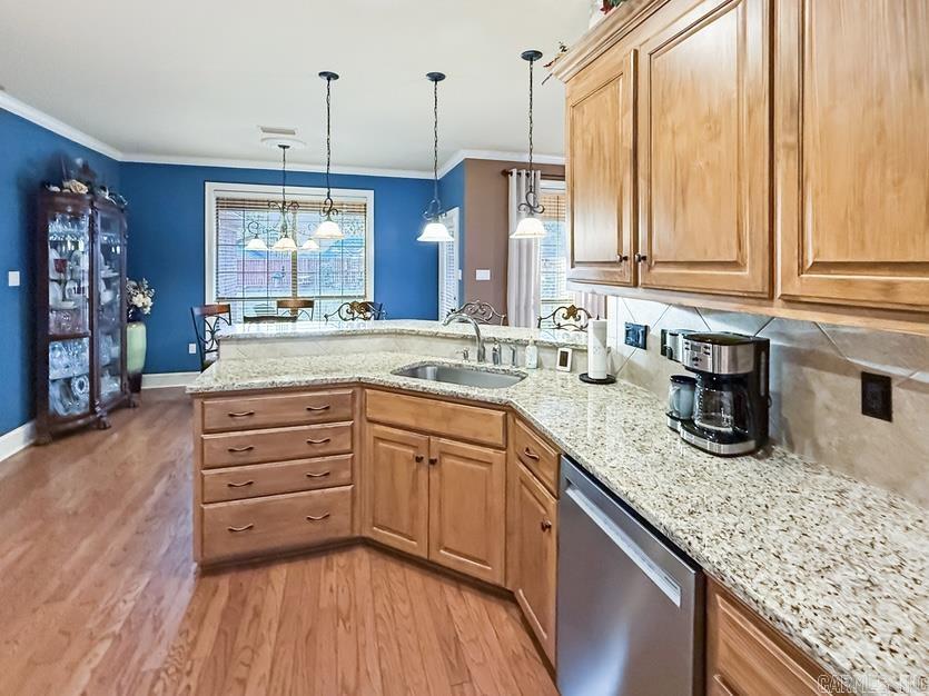 WINDSOR PARK - Residential