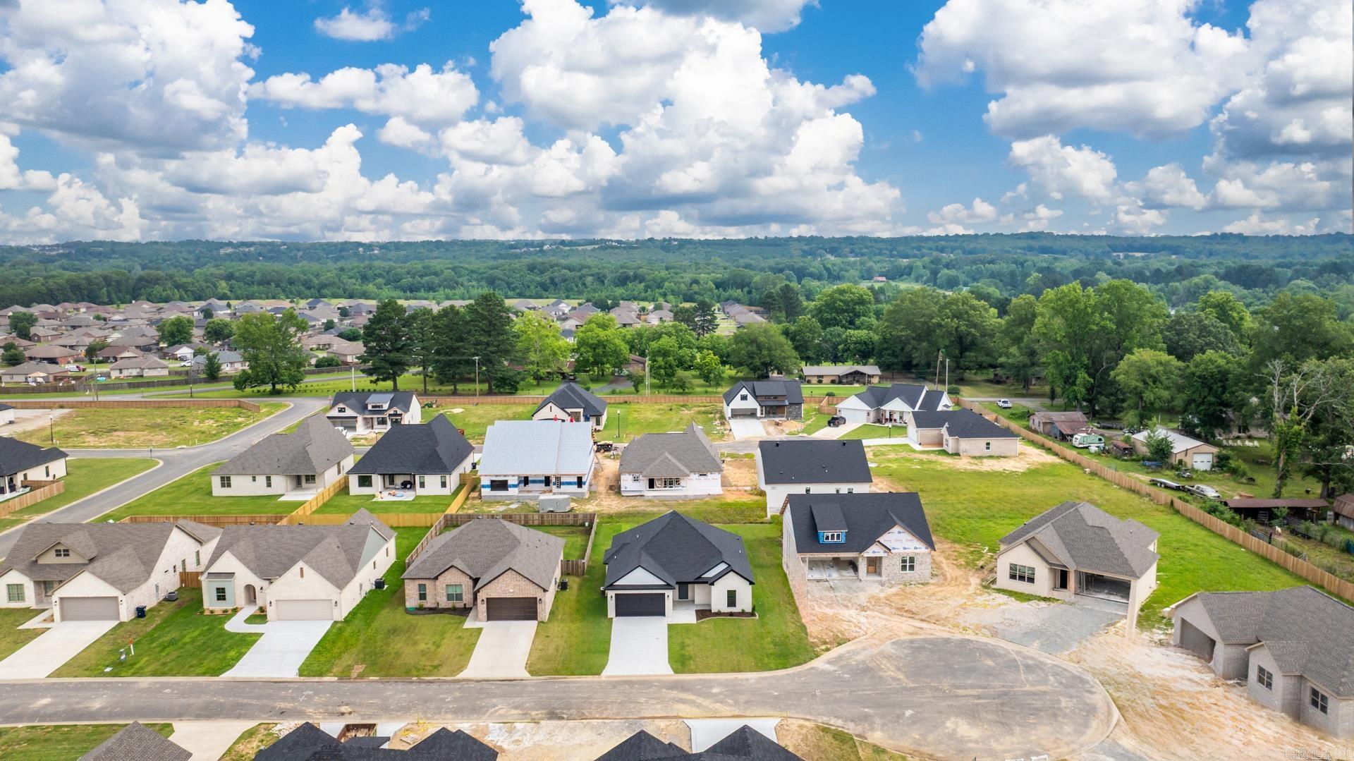 EAST MEADOW - Residential