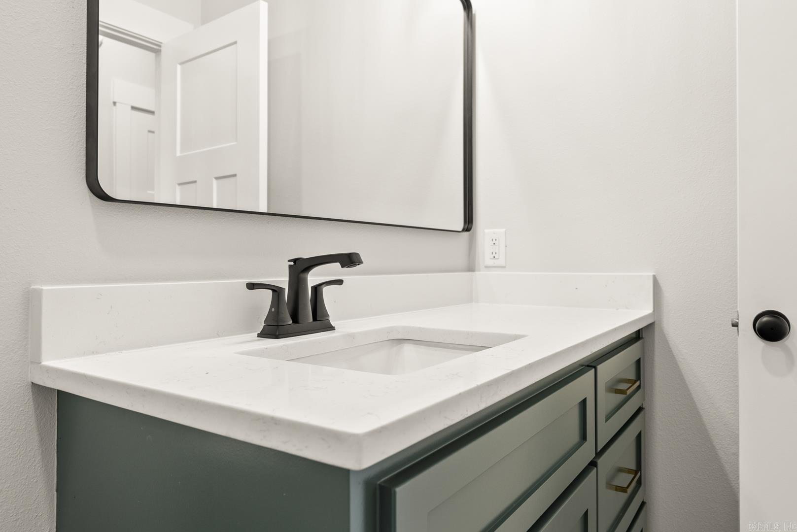 EAST MEADOW - Residential