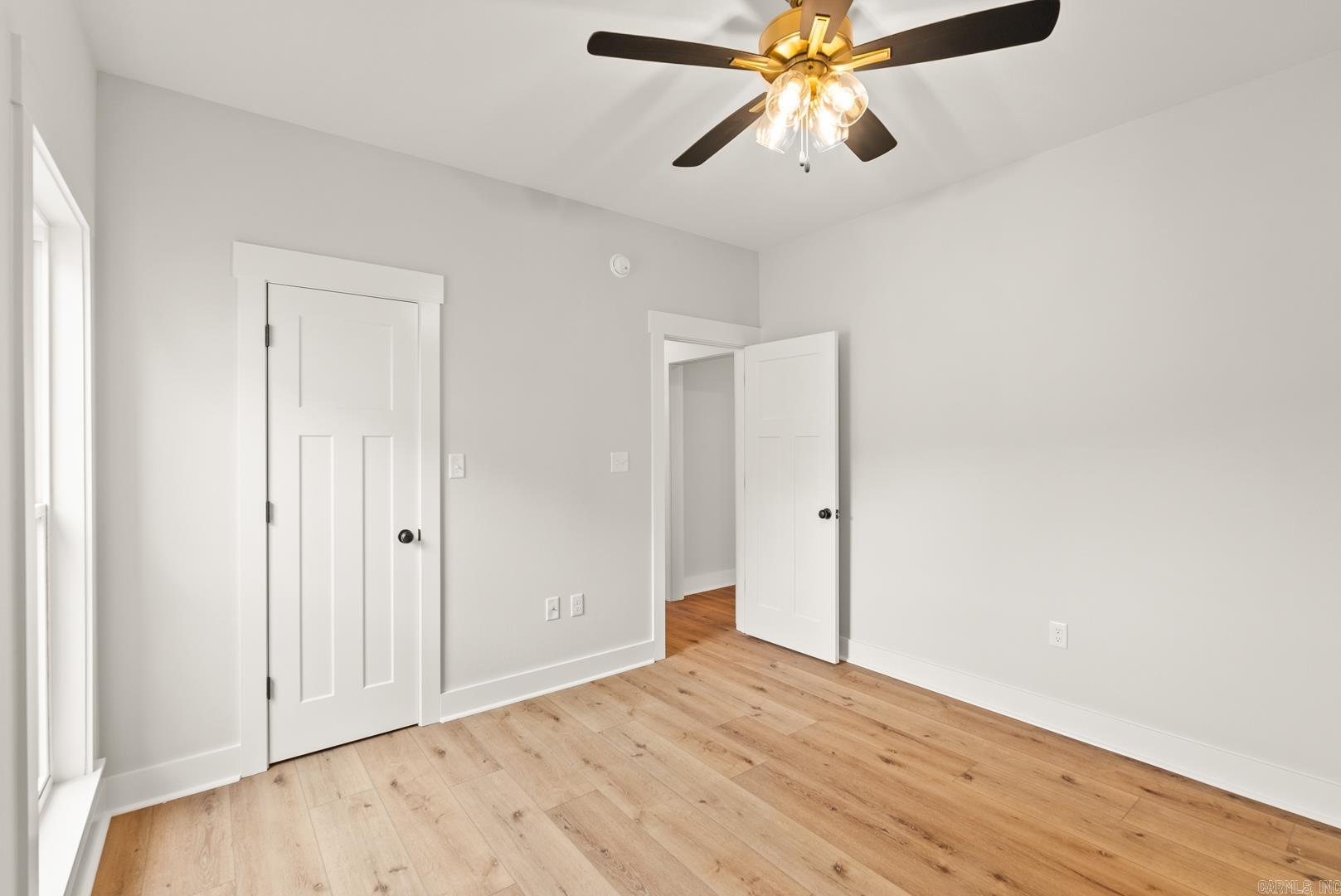 EAST MEADOW - Residential