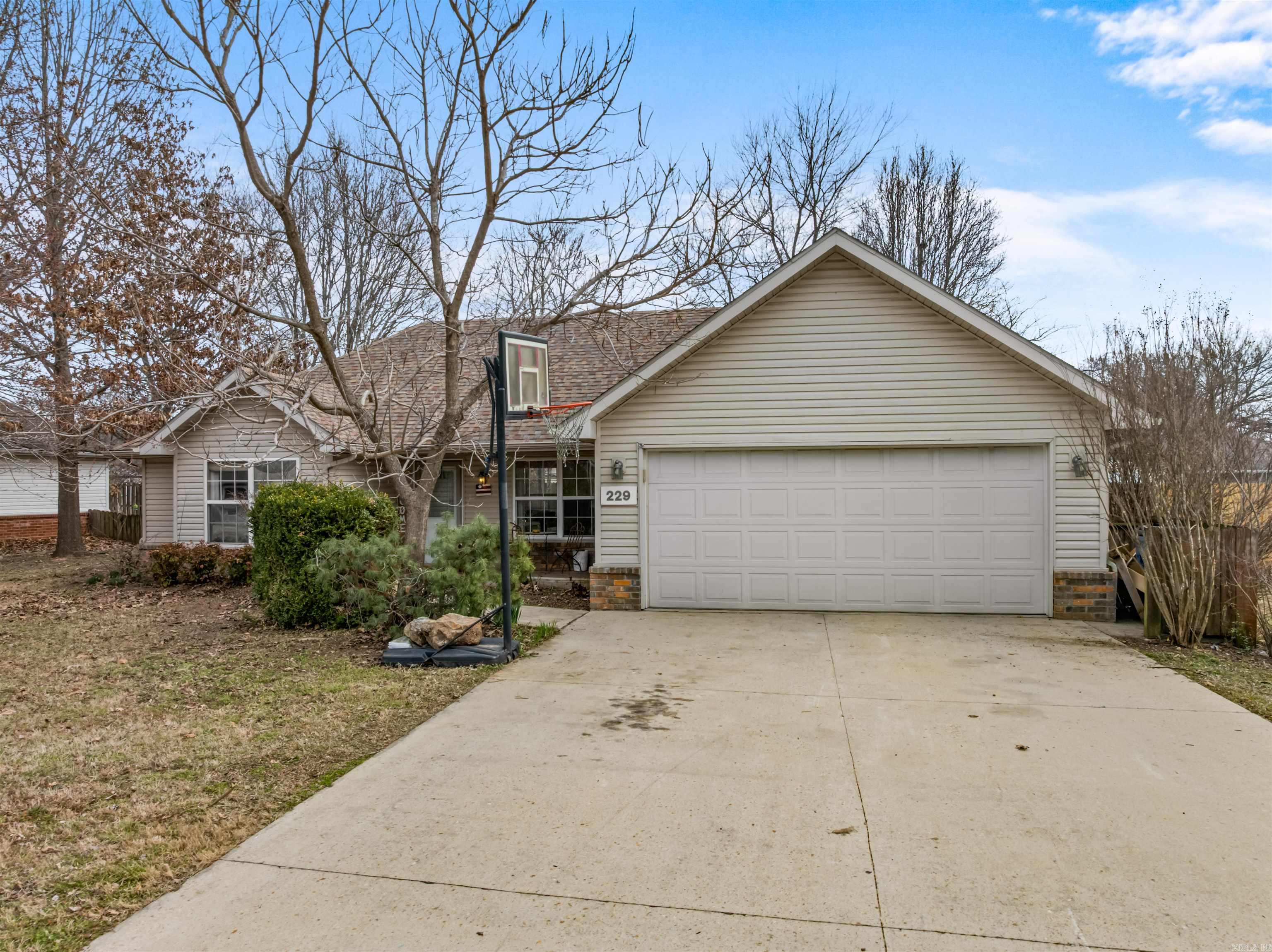 ARKANSAS ESTATES - Residential