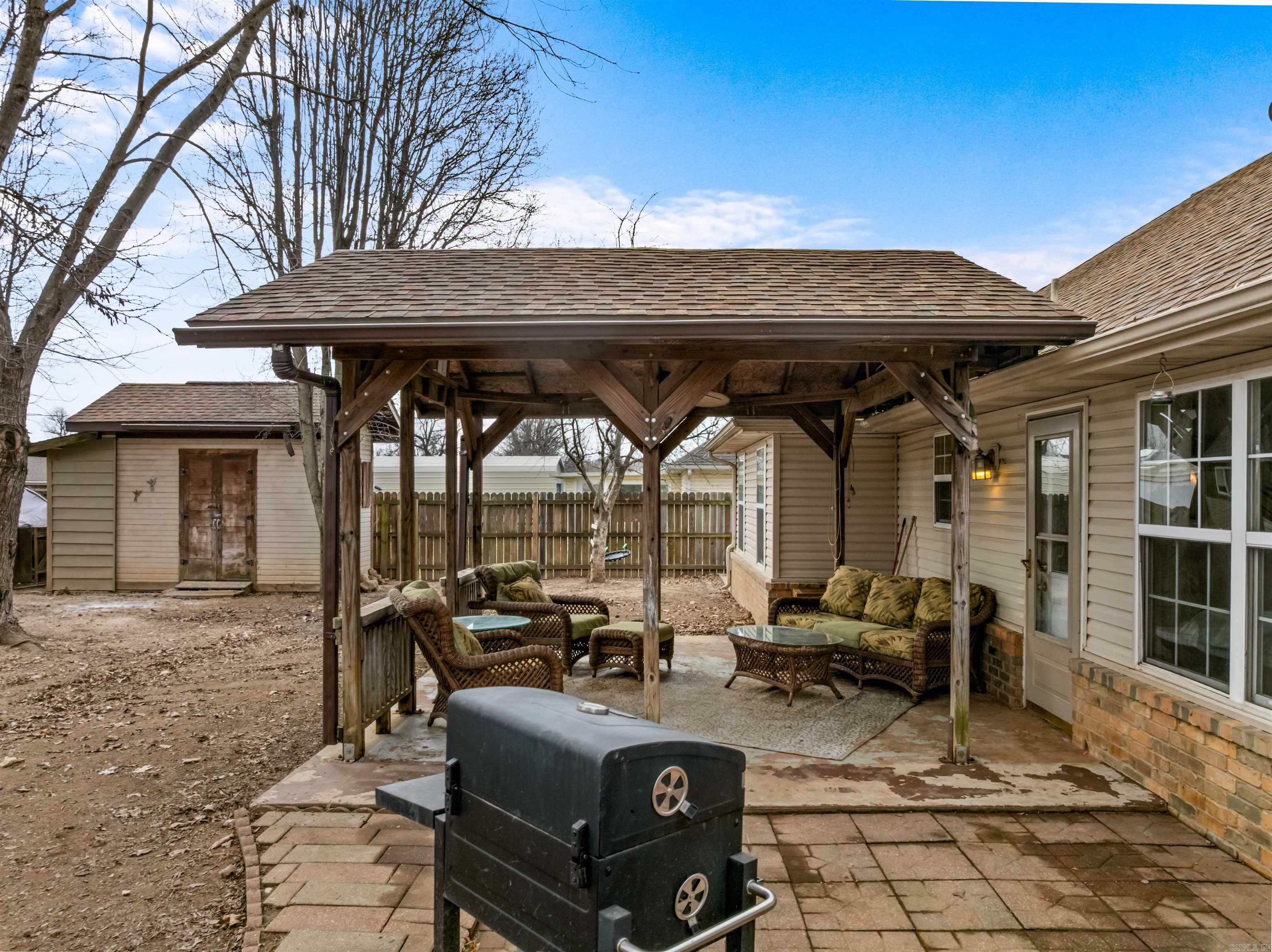 ARKANSAS ESTATES - Residential