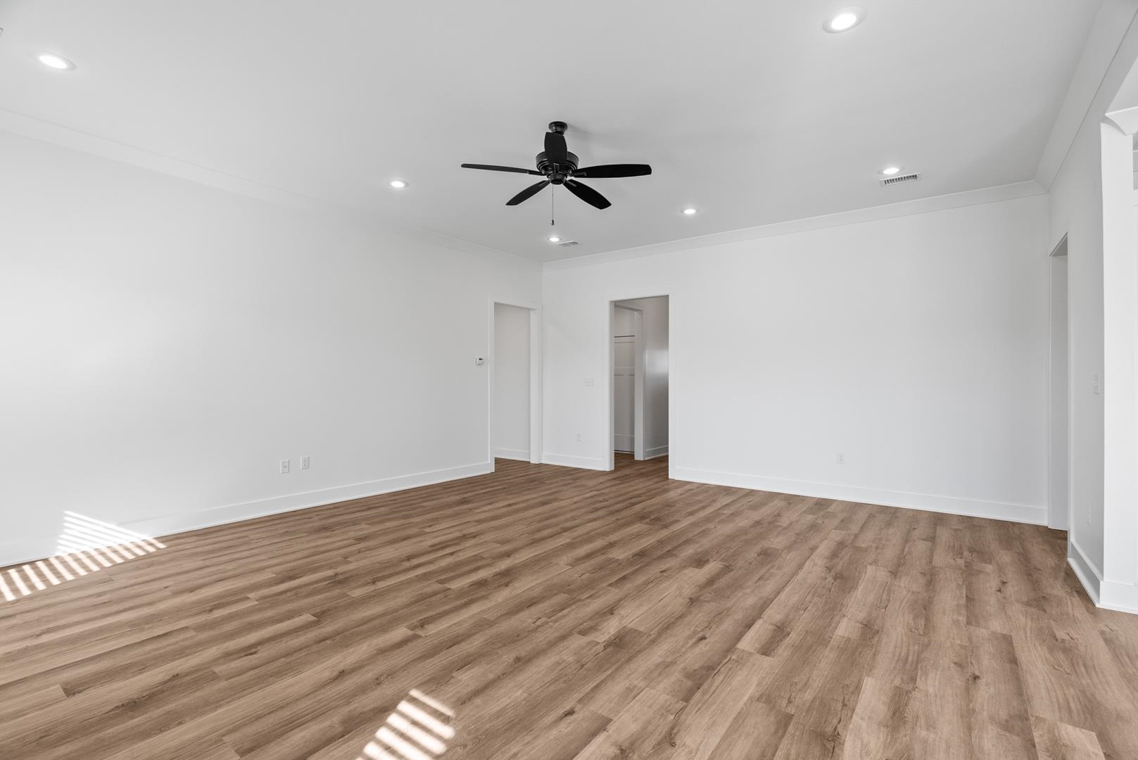 IVY PLACE - Residential