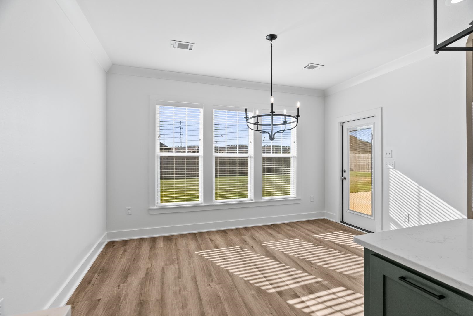 IVY PLACE - Residential