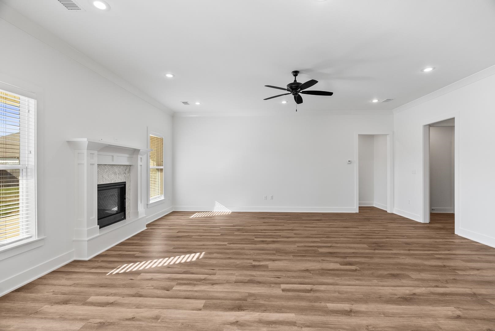 IVY PLACE - Residential