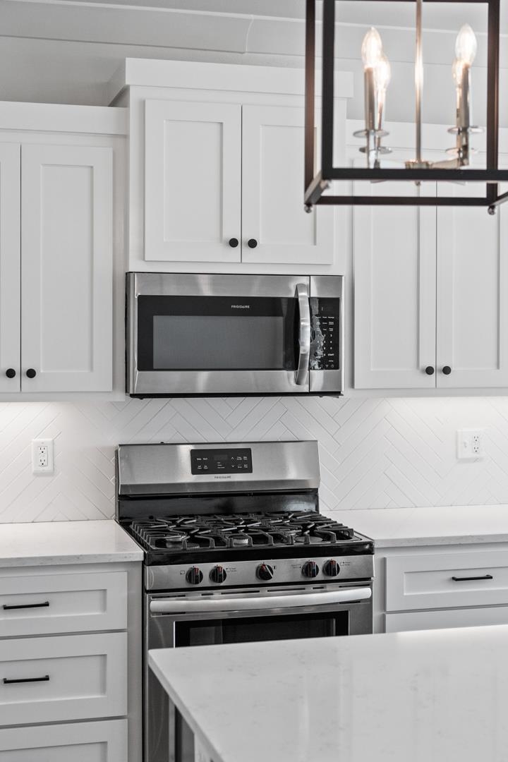 IVY PLACE - Residential