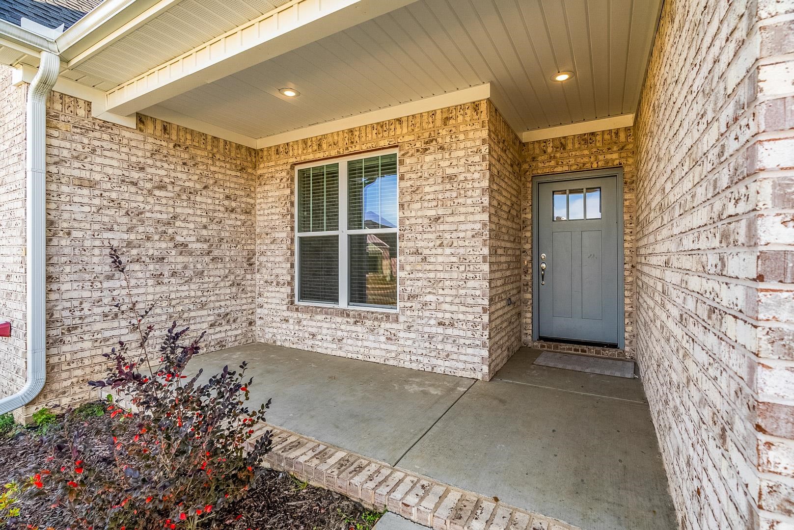 IVY PLACE - Residential