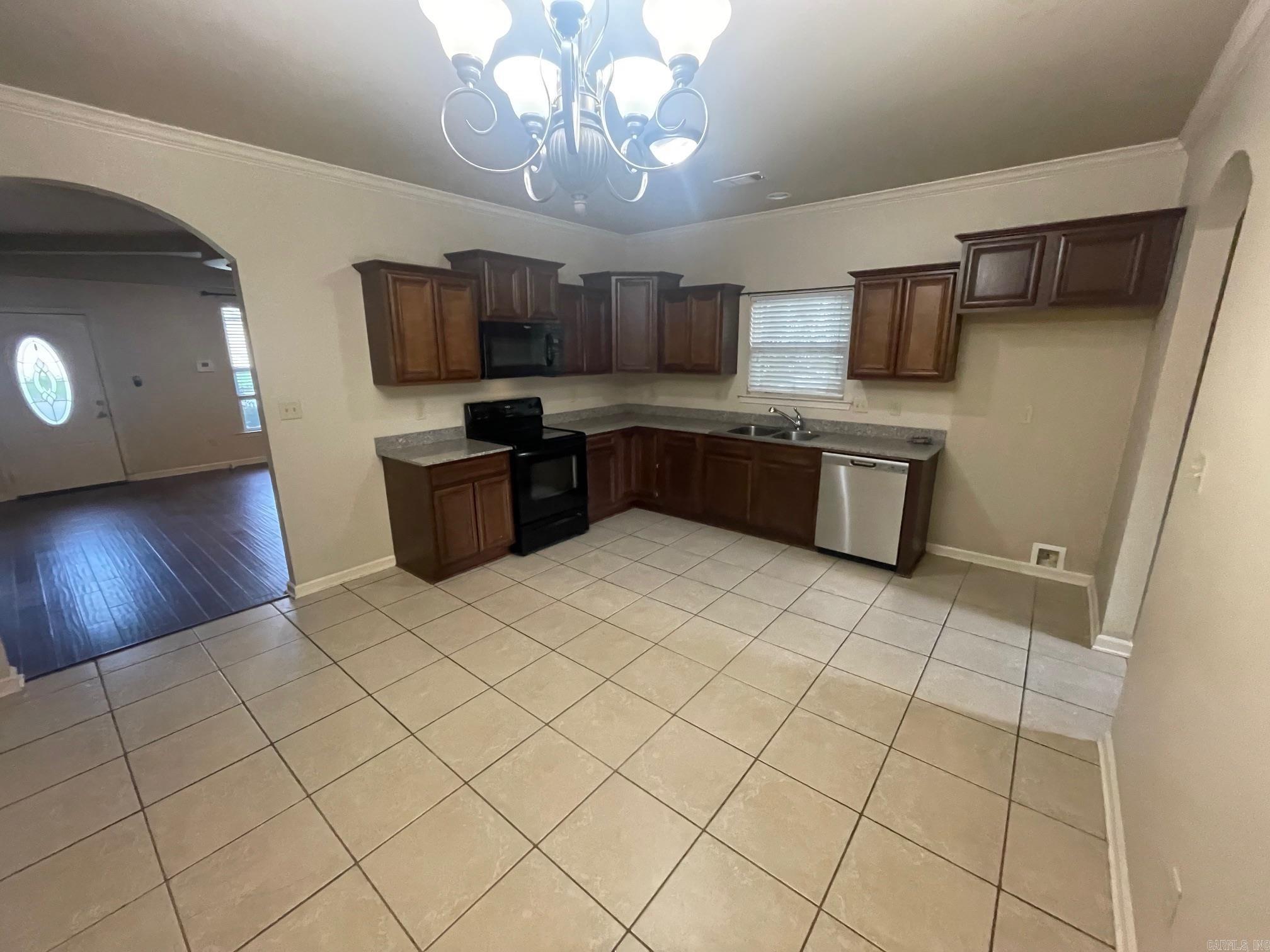 Eden Estates - Residential Lease