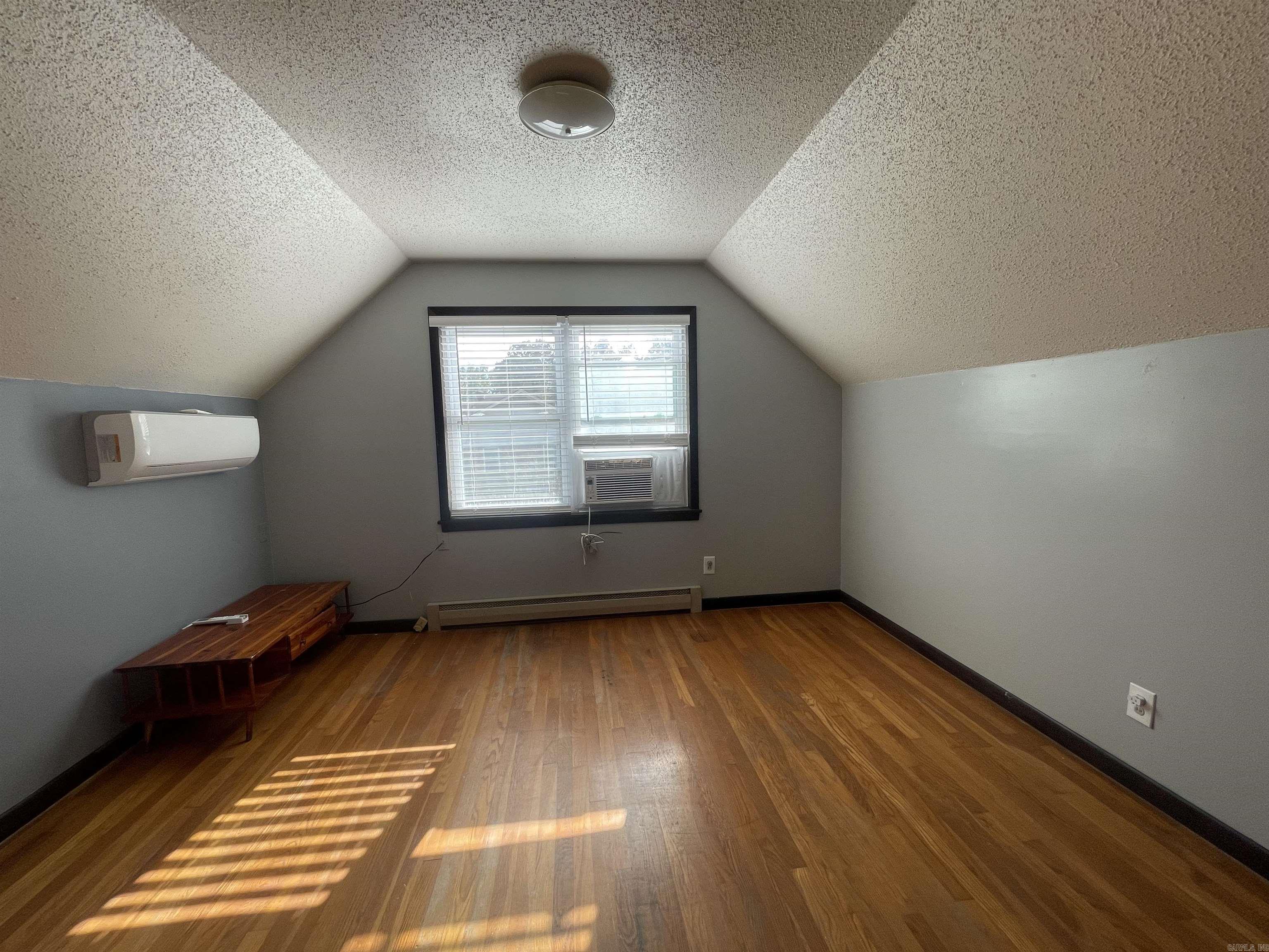 EASTWOOD ADDN - Residential