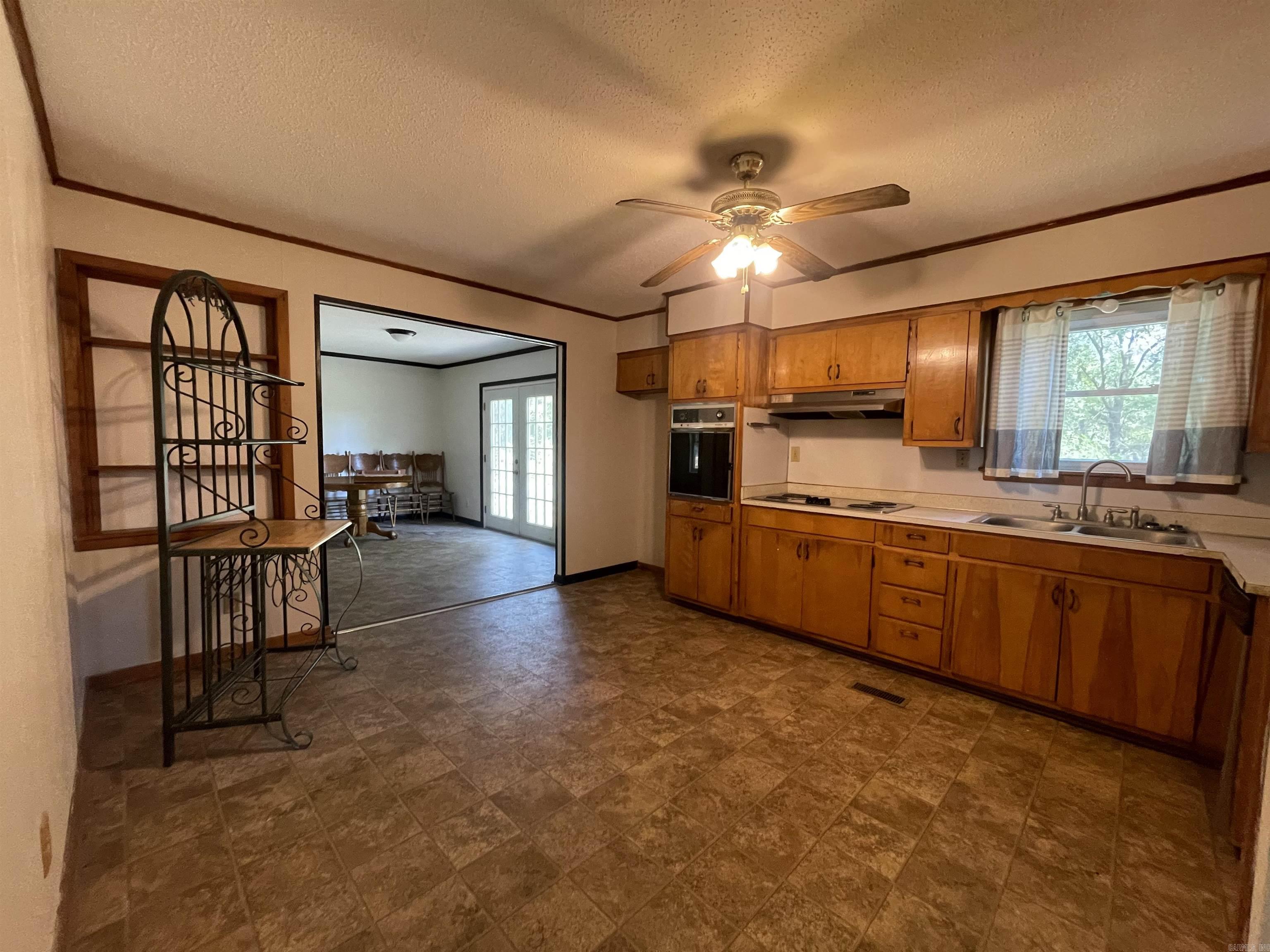 EASTWOOD ADDN - Residential