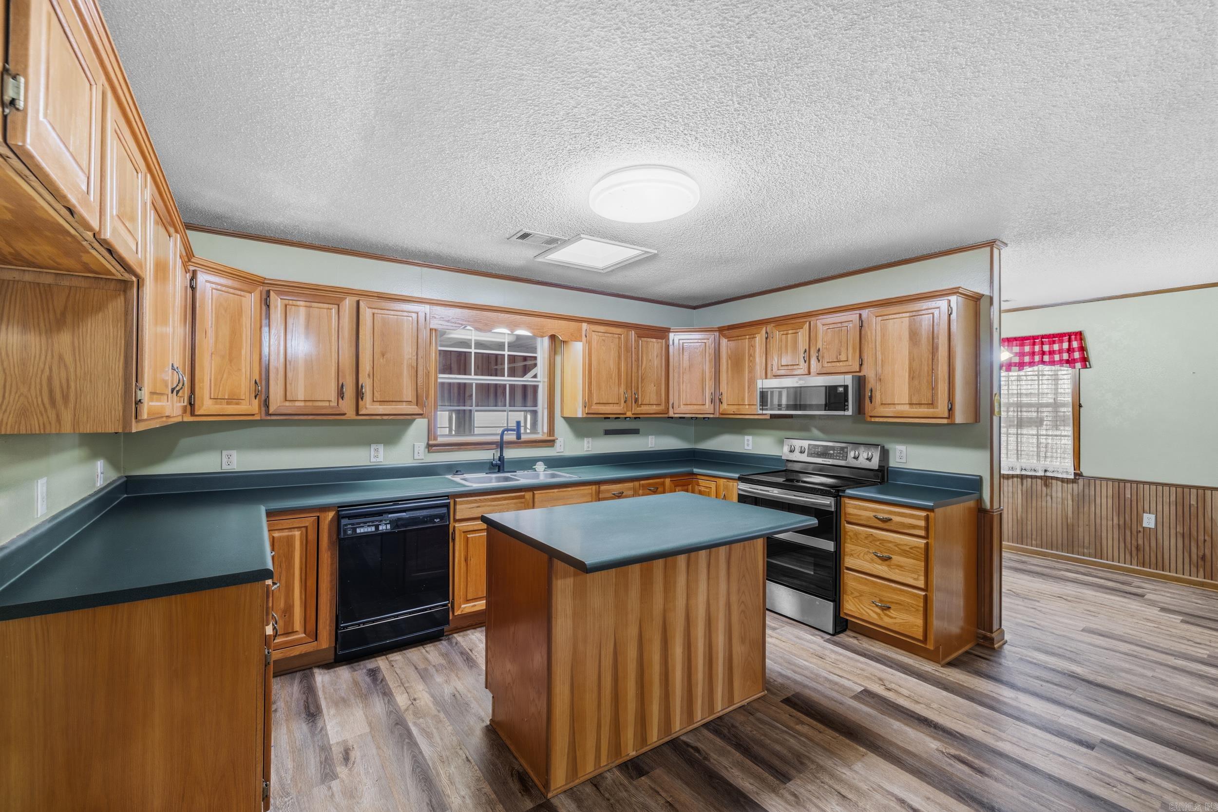 Rosewood Acres - Residential