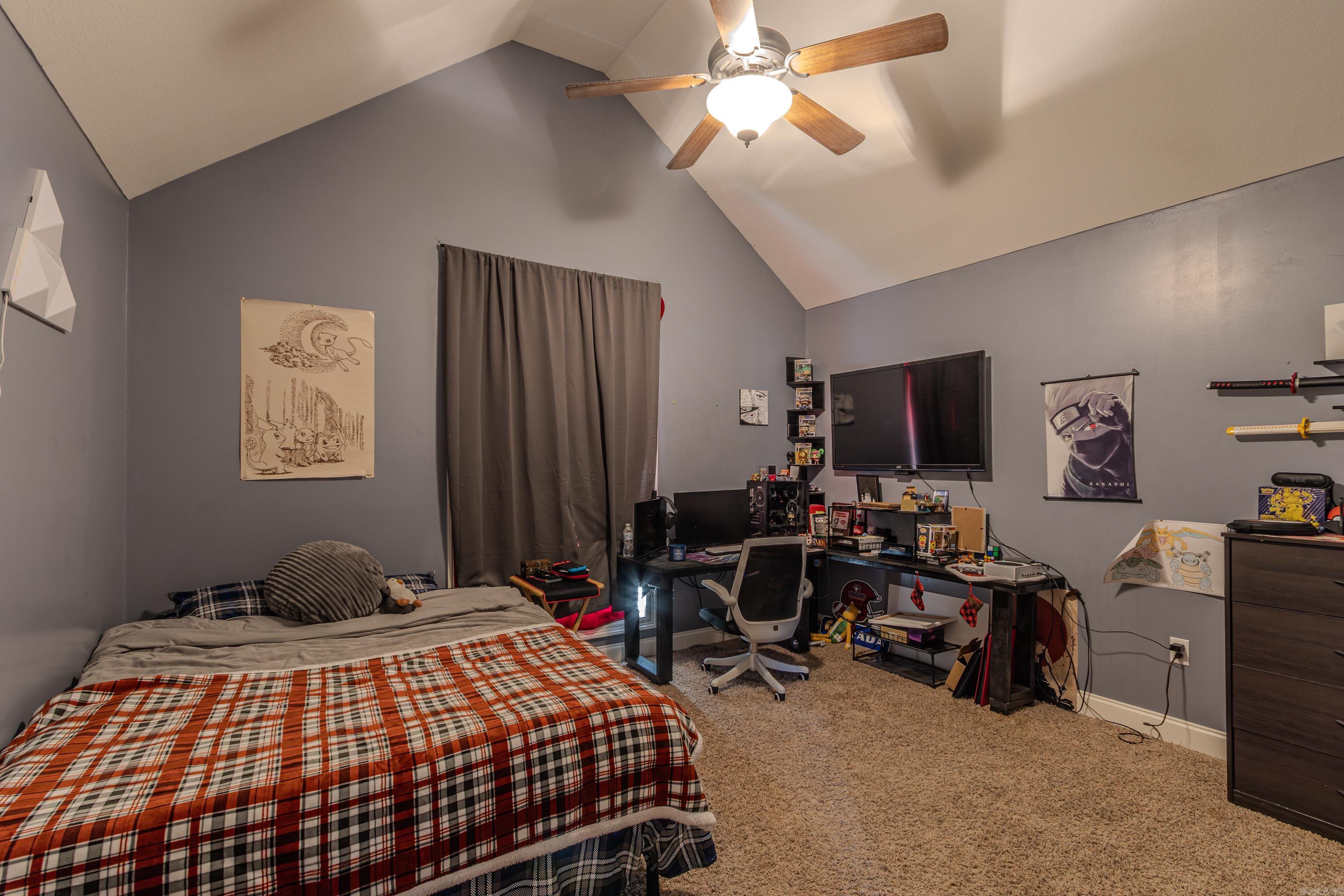 CARRIAGE HILL - Residential